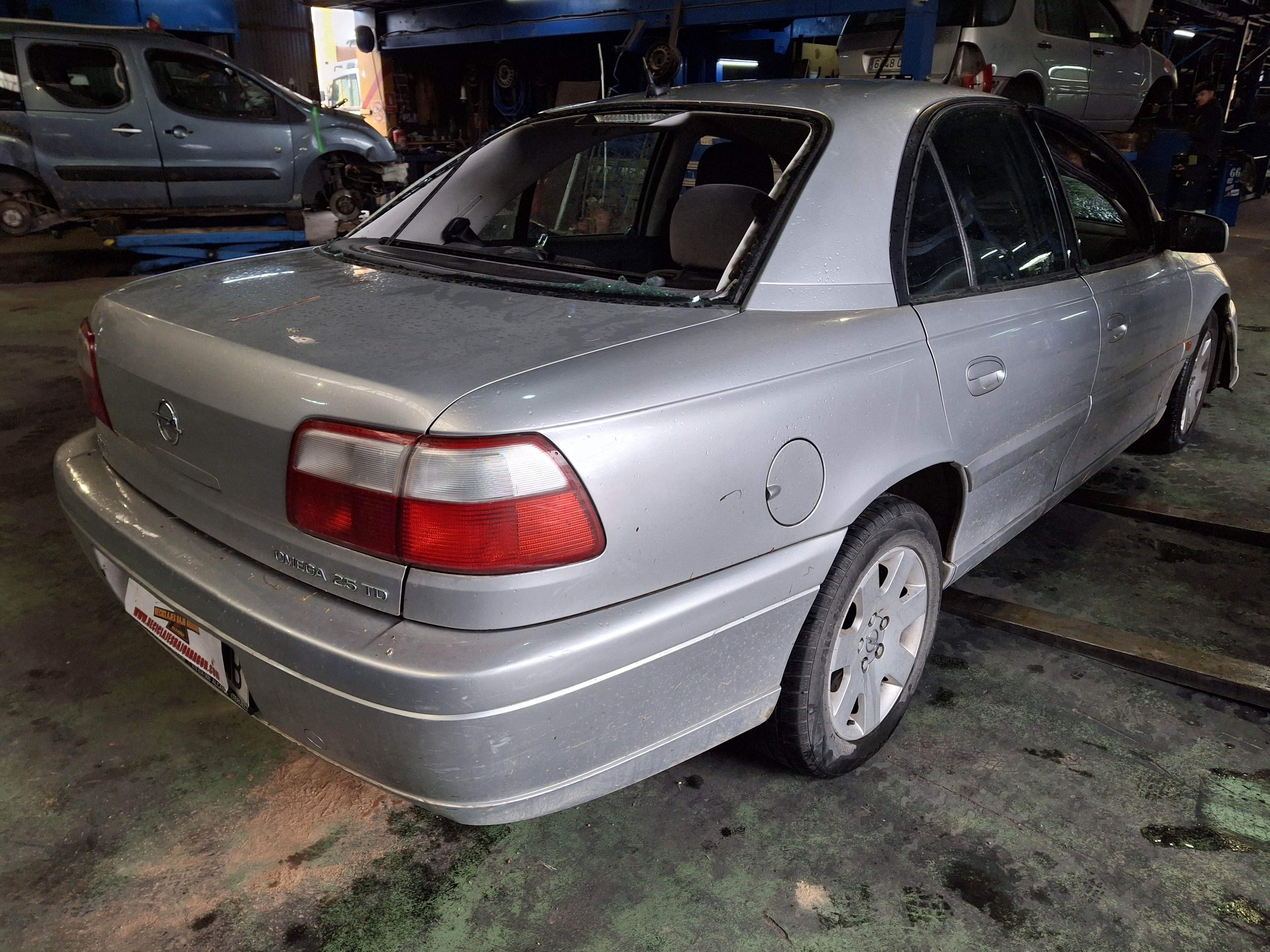 MANDO INTERMITENTES OPEL OMEGA X25DT