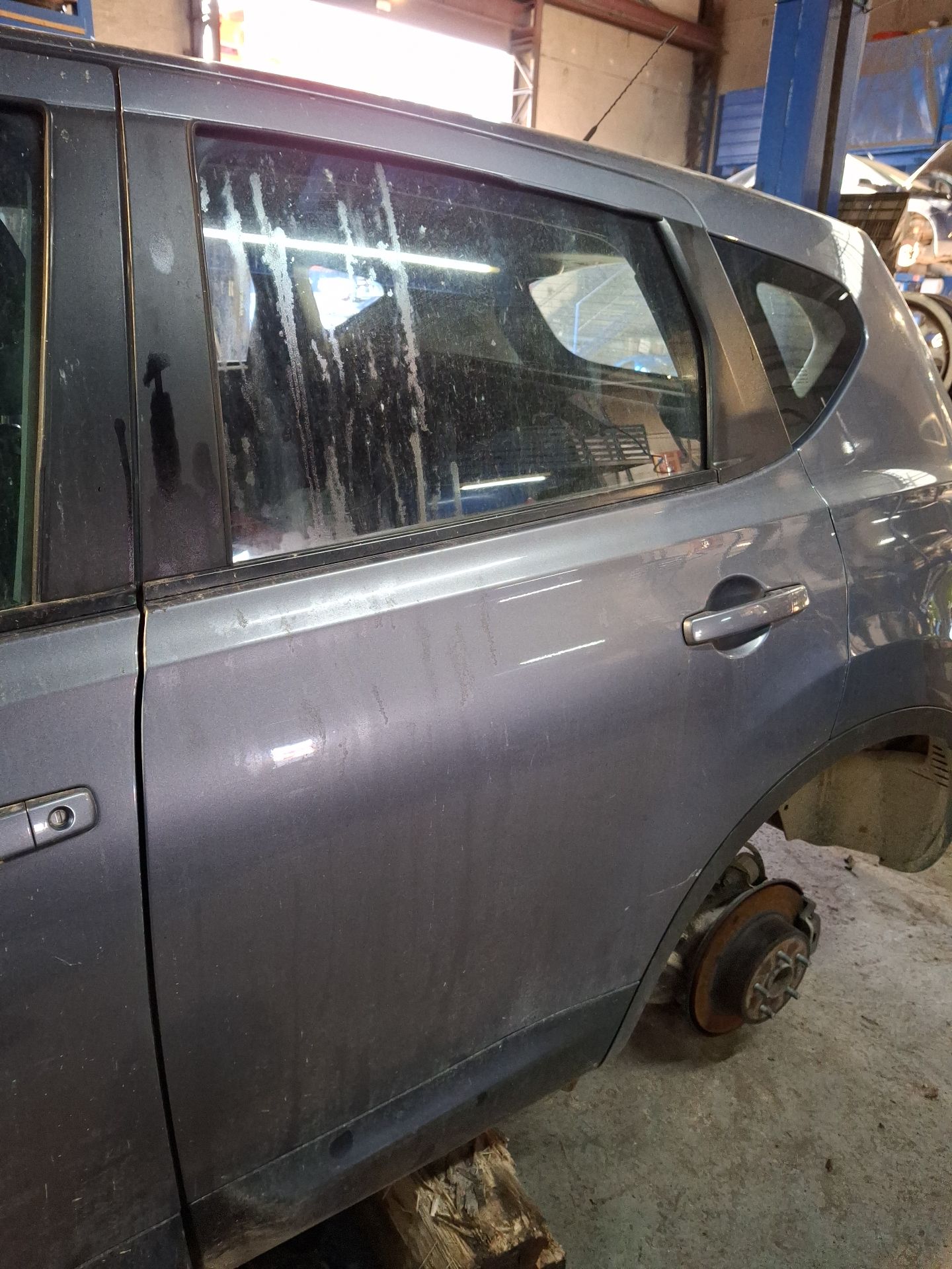 PUERTA TRASERA IZQUIERDA NISSAN QASHQAI 