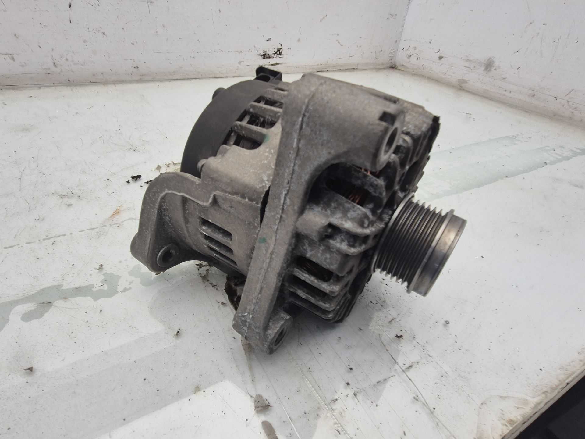 ALTERNADOR BMW 5 