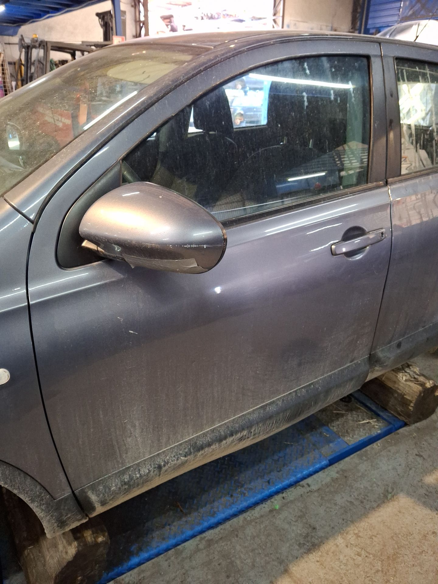 PUERTA DELANTERA IZQUIERDA NISSAN QASHQAI 