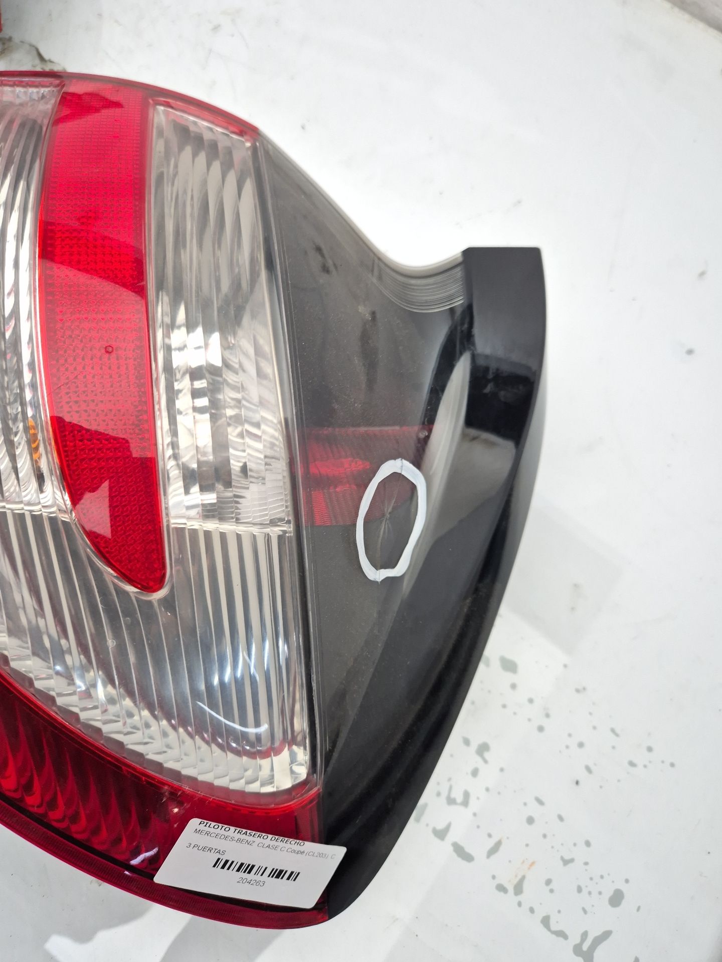 PILOTO TRASERO DERECHO MERCEDES-BENZ CLASE C 