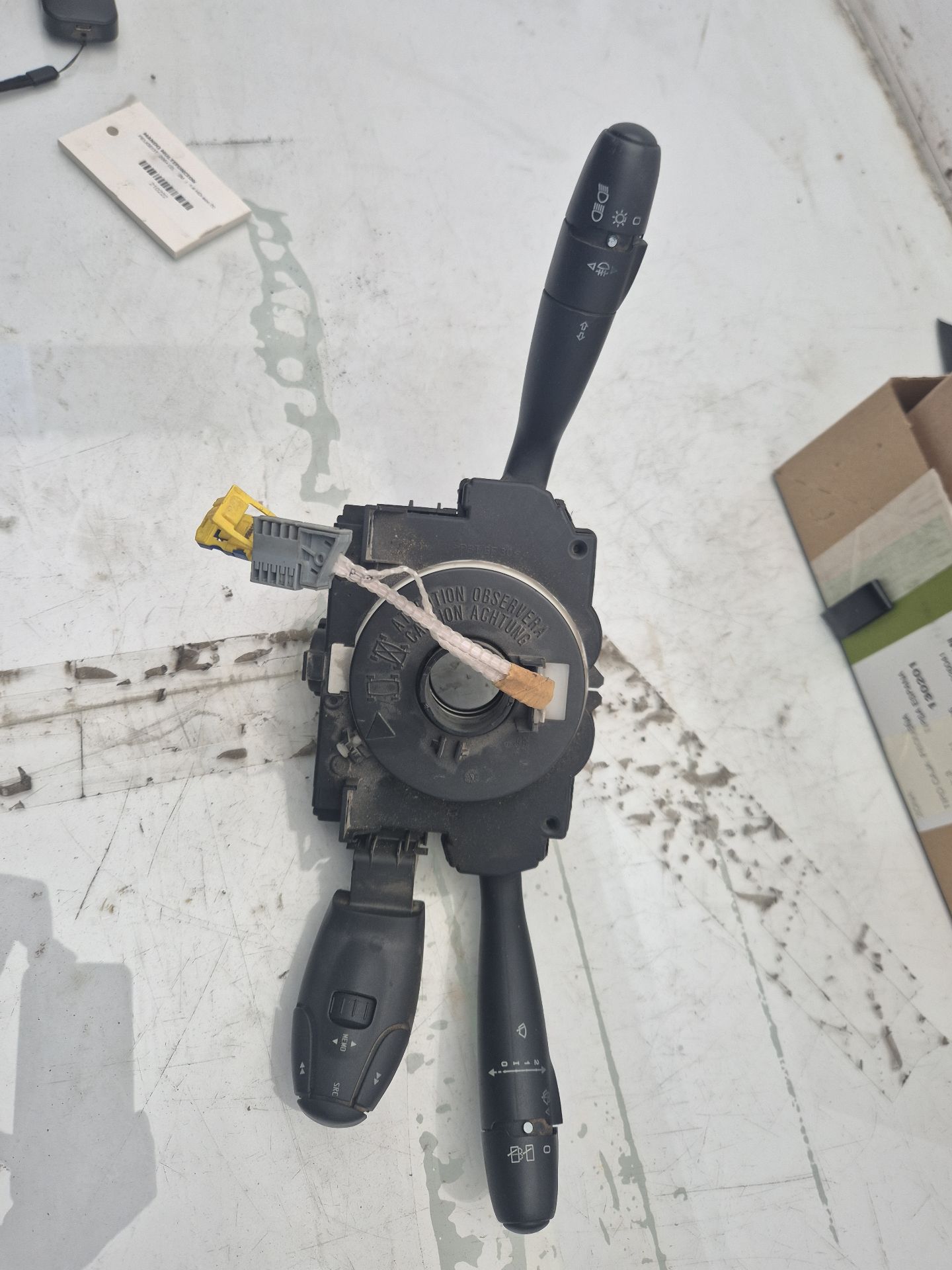 MANDO MULTIFUNCION PEUGEOT 206+ 