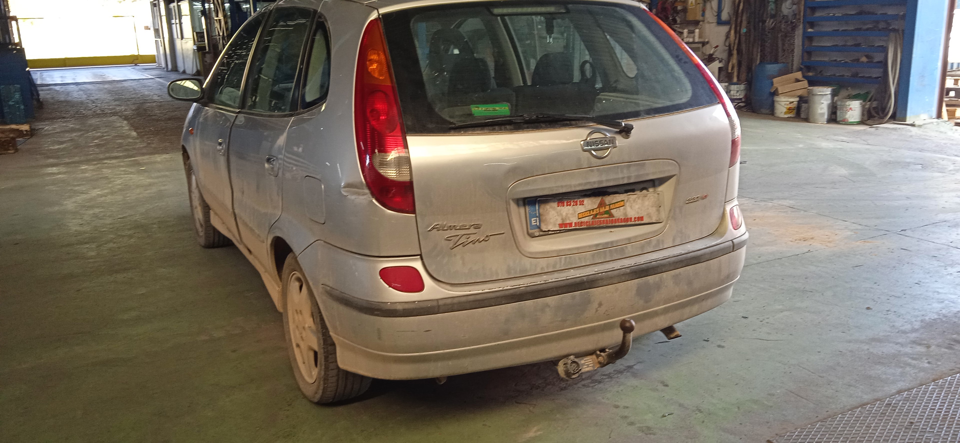 RETROVISOR IZQUIERDO NISSAN ALMERA YD22