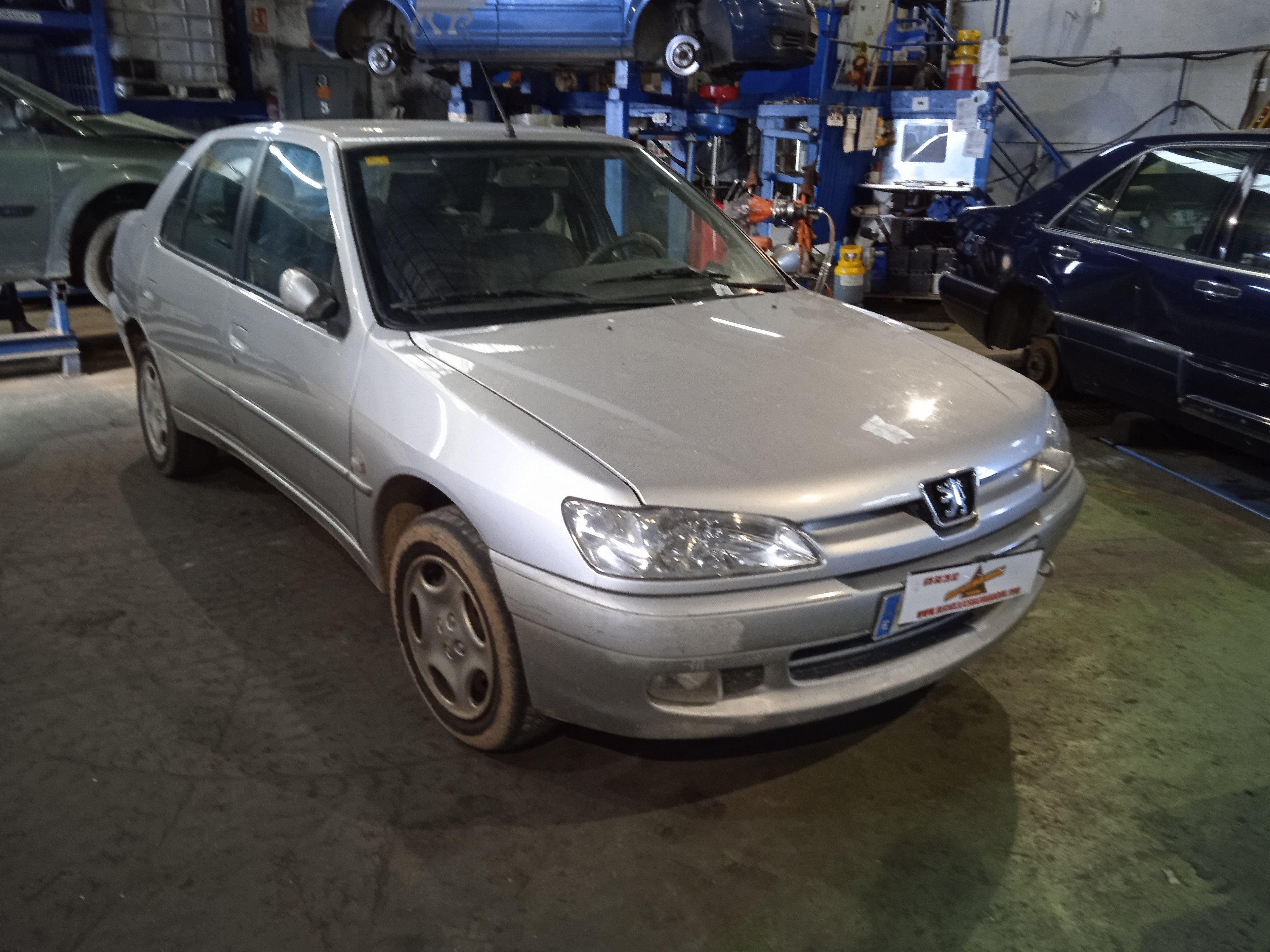 CERRADURA PUERTA DELANTERA DERECHA PEUGEOT 306 NFZ