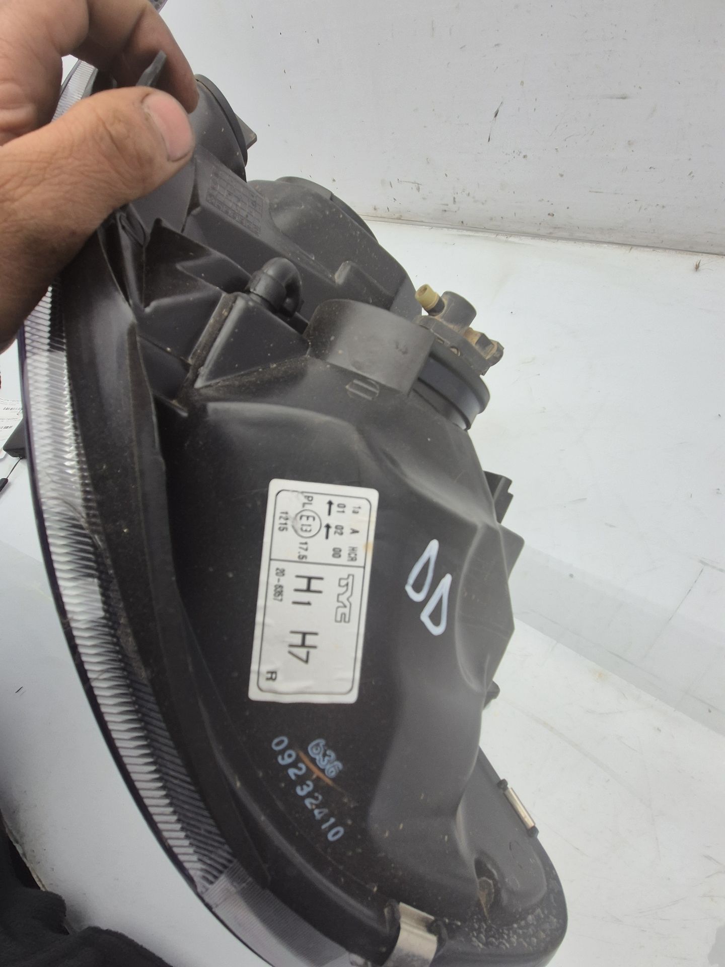 PILOTO TRASERO IZQUIERDO RENAULT CLIO 