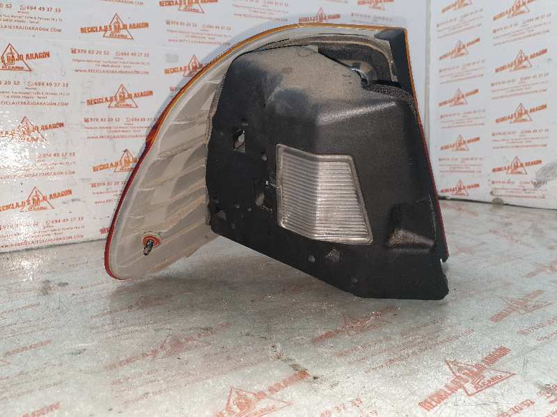 PILOTO TRASERO DERECHO BMW 3 19-4E-1