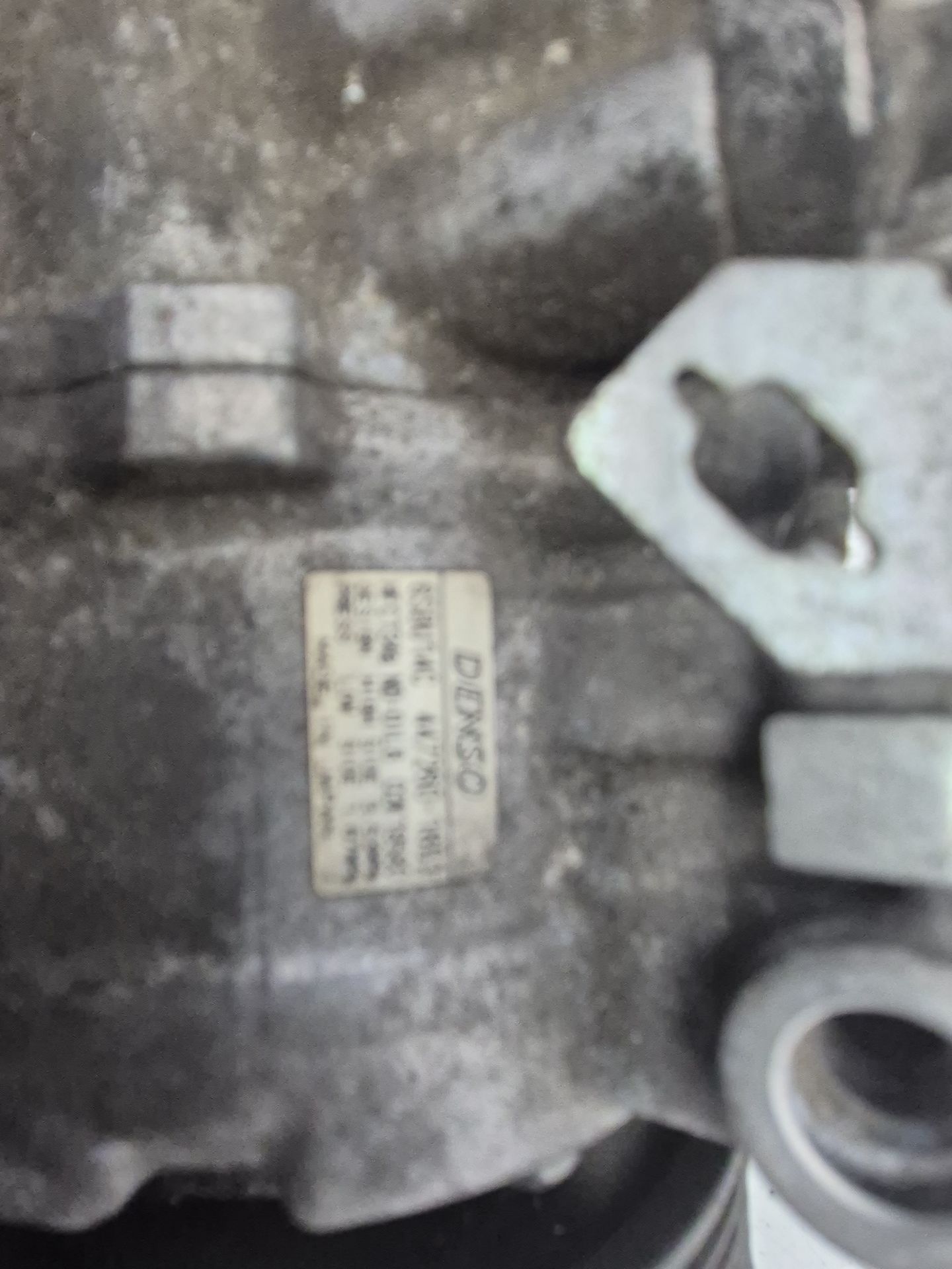 COMPRESOR AIRE ACONDICIONADO BMW 5 