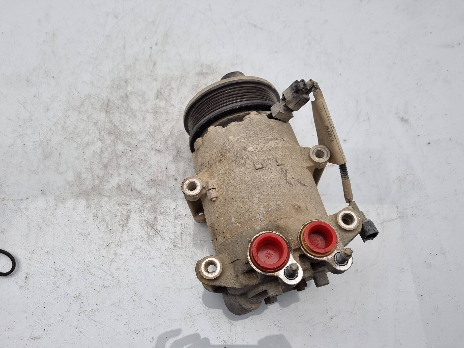 COMPRESOR AIRE ACONDICIONADO FORD FOCUS T3DA