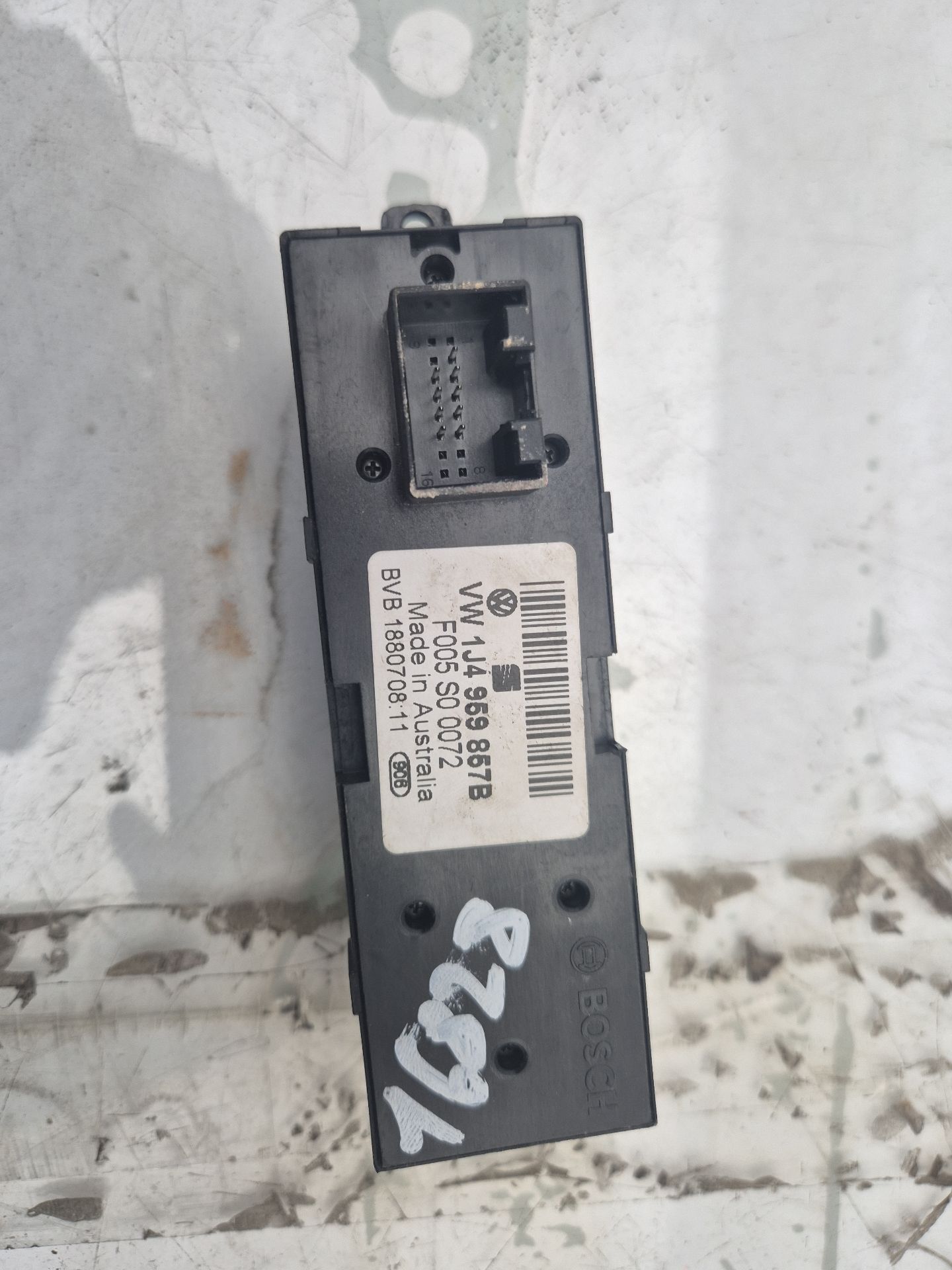 ELEVALUNAS DELANTERO IZQUIERDO VOLKSWAGEN GOLF 