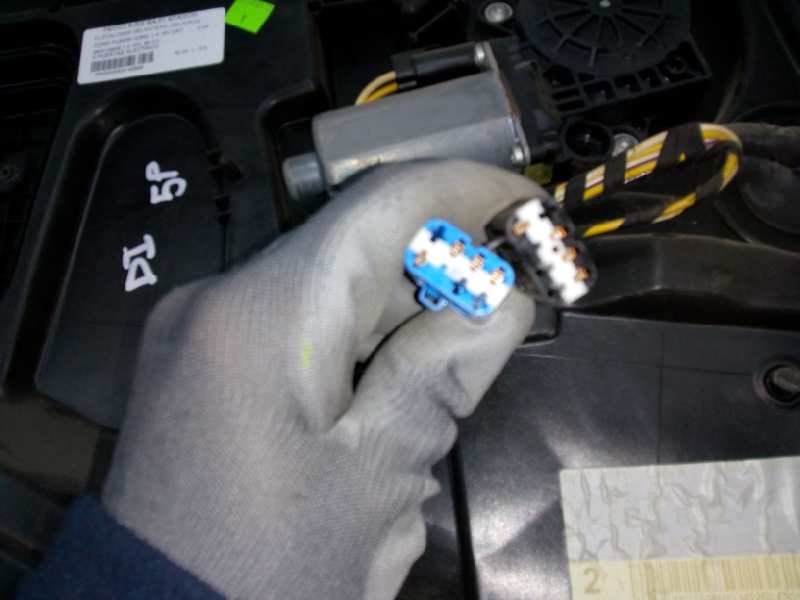 ELEVALUNAS DELANTERO IZQUIERDO FORD FUSION FXJB