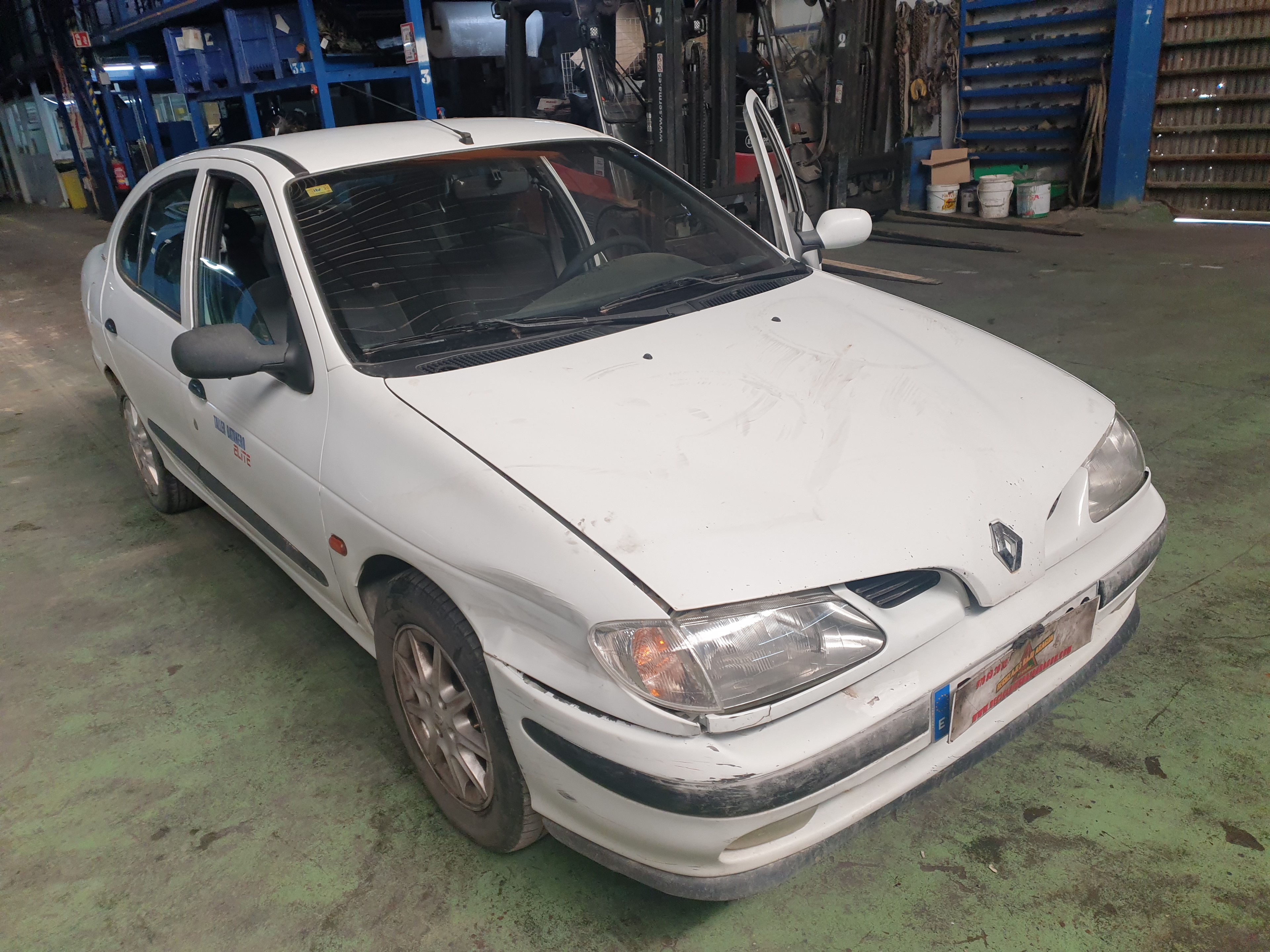 RETROVISOR DERECHO RENAULT MEGANE K7M