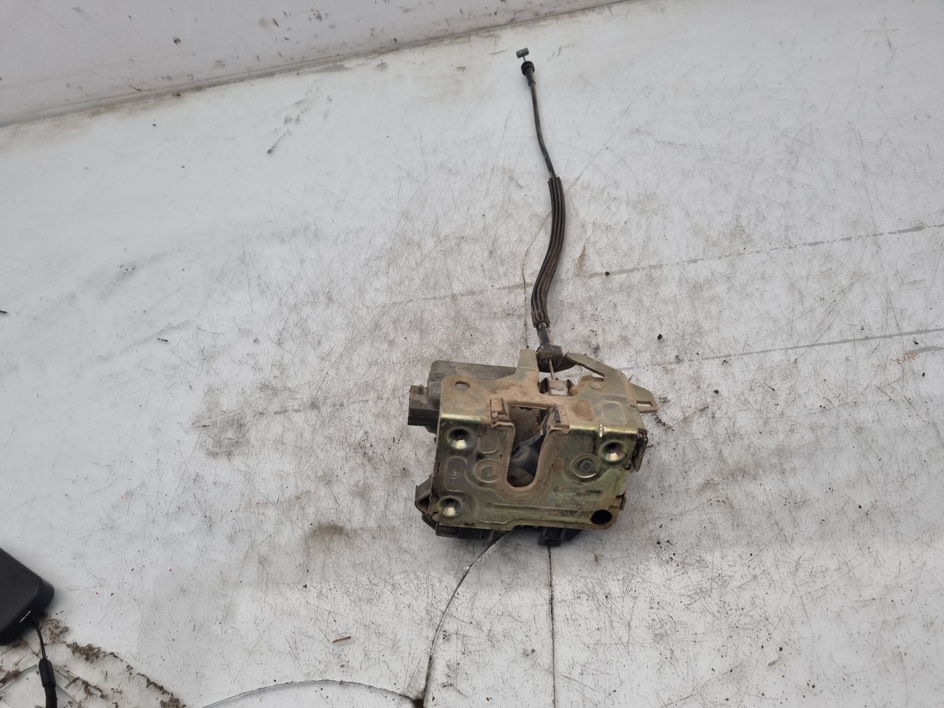 CERRADURA PUERTA DELANTERA DERECHA RENAULT CLIO K4J A7