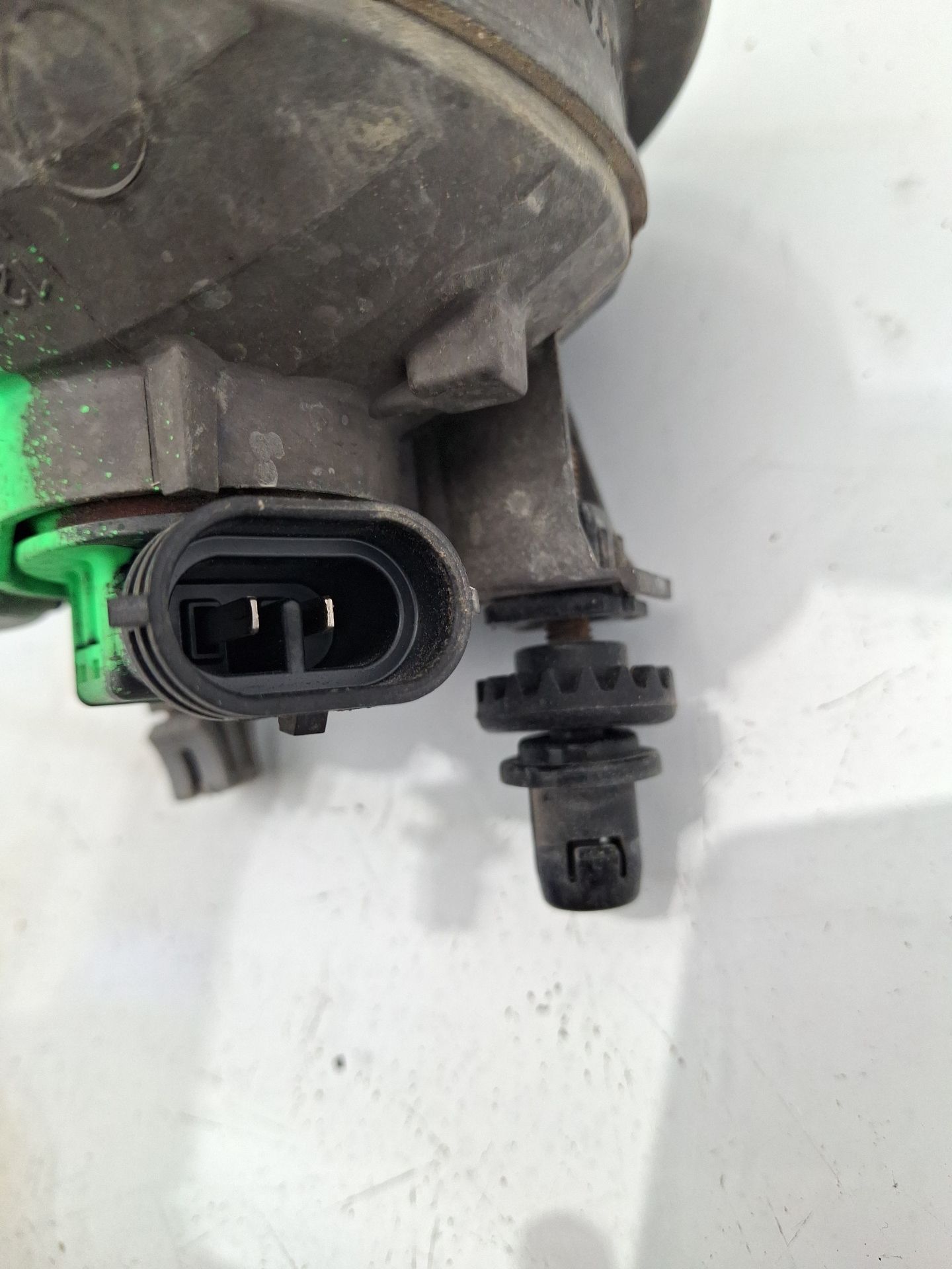 FARO ANTINIEBLA IZQUIERDO SUZUKI SX4 