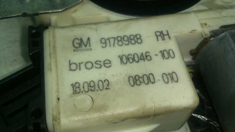 ELEVALUNAS DELANTERO DERECHO OPEL VECTRA Y22DTR