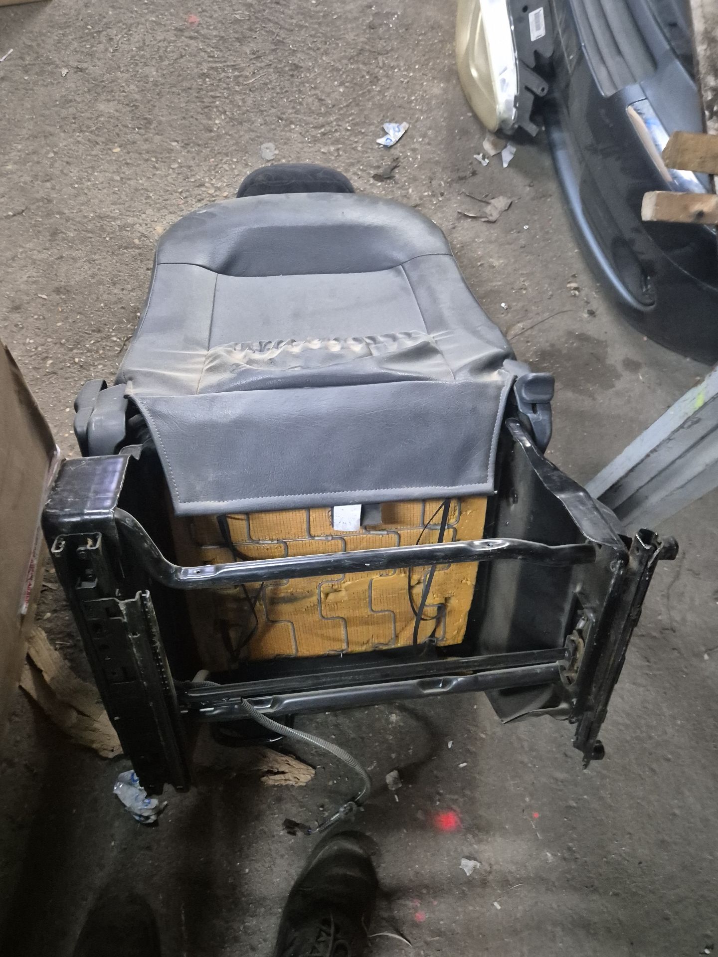 ASIENTO DELANTERO DERECHO CITROEN BERLINGO 