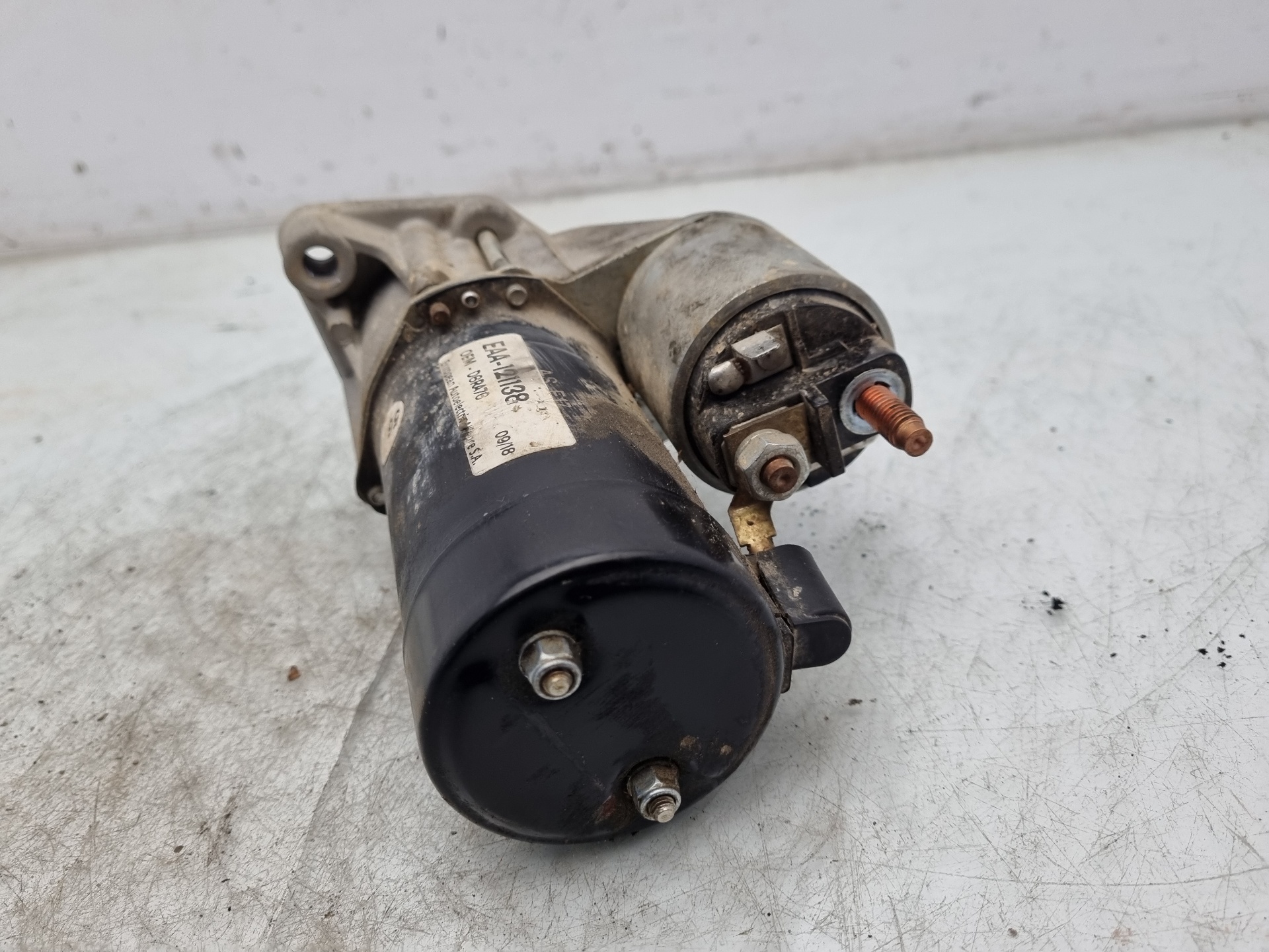 MOTOR ARRANQUE MITSUBISHI CARISMA 4G92