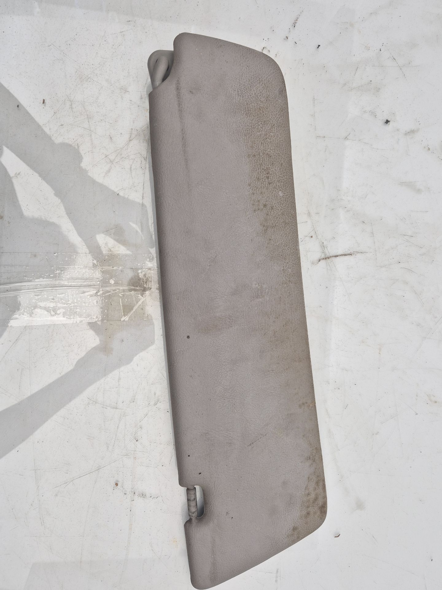 PARASOL IZQUIERDO MERCEDES-BENZ VITO 