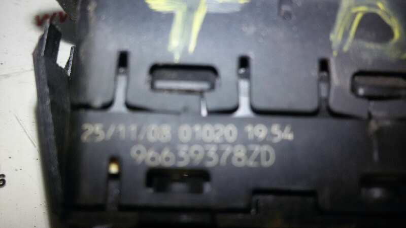 MANDO ELEVALUNAS TRASERO DERECHO CITROEN C4 9HZ