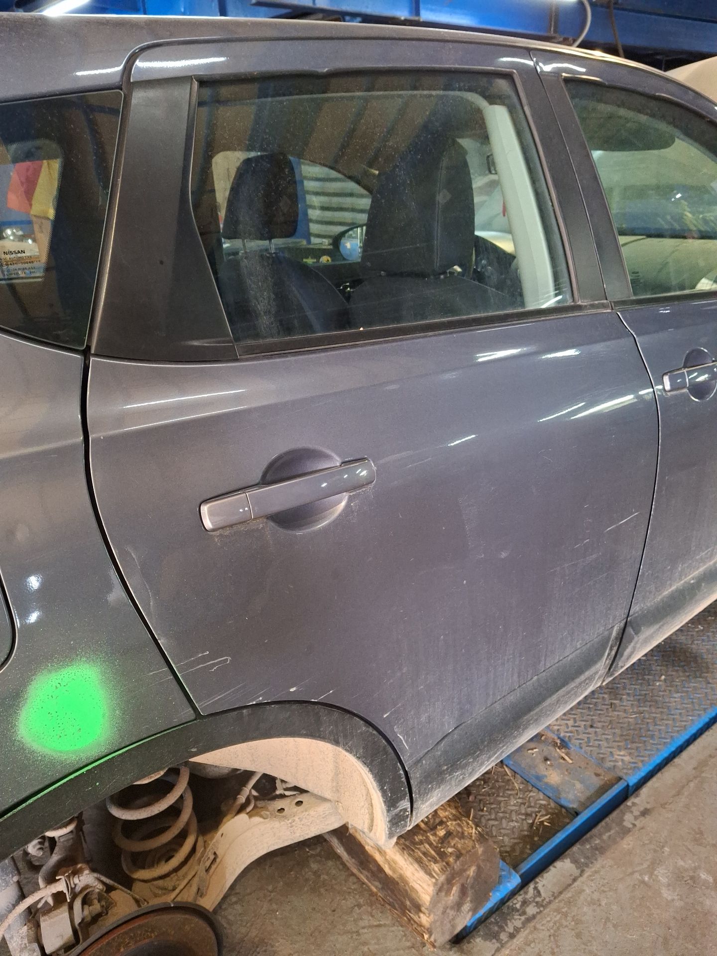 PUERTA TRASERA DERECHA NISSAN QASHQAI 
