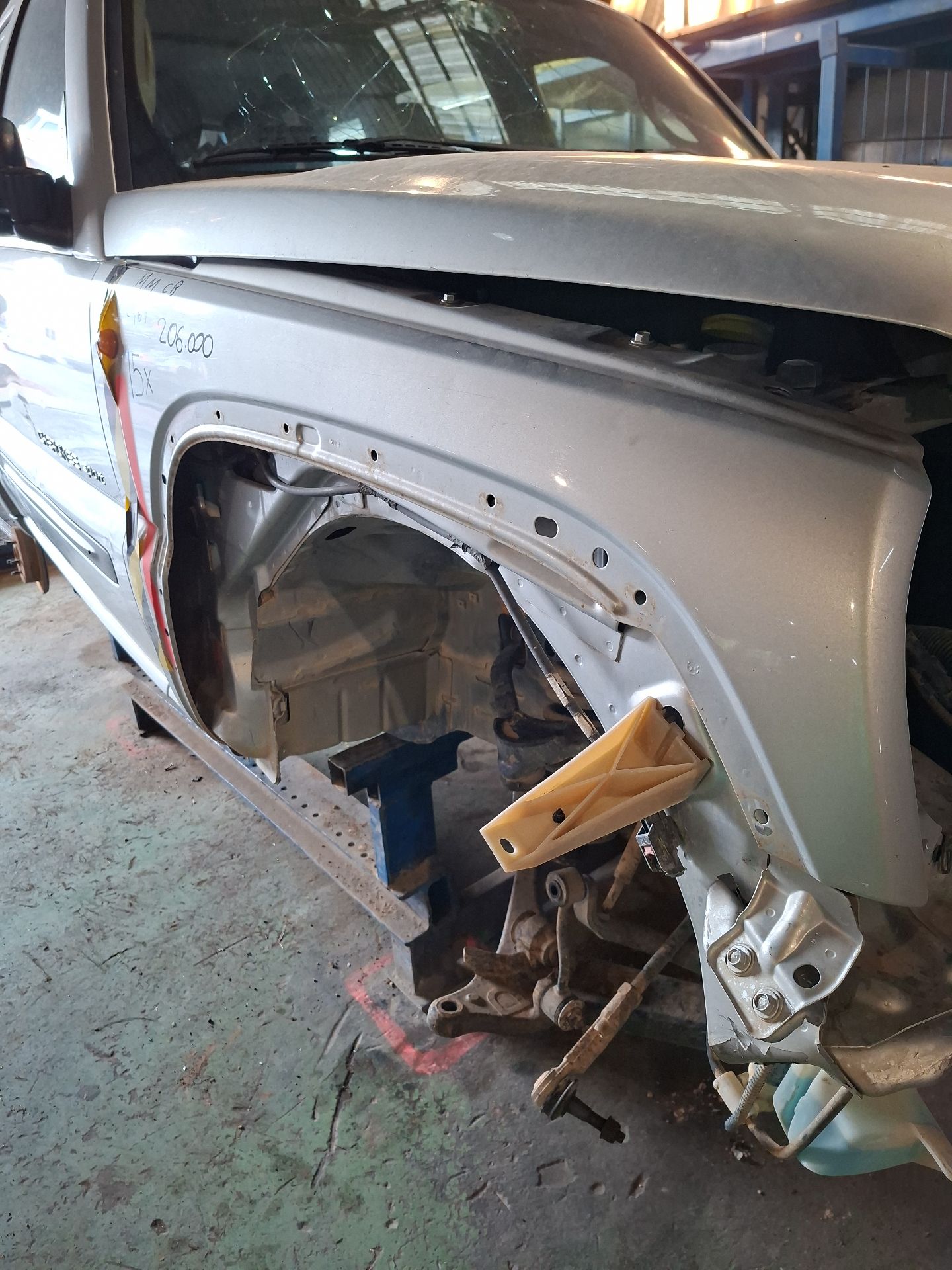 ALETA DELANTERA DERECHA JEEP CHEROKEE 