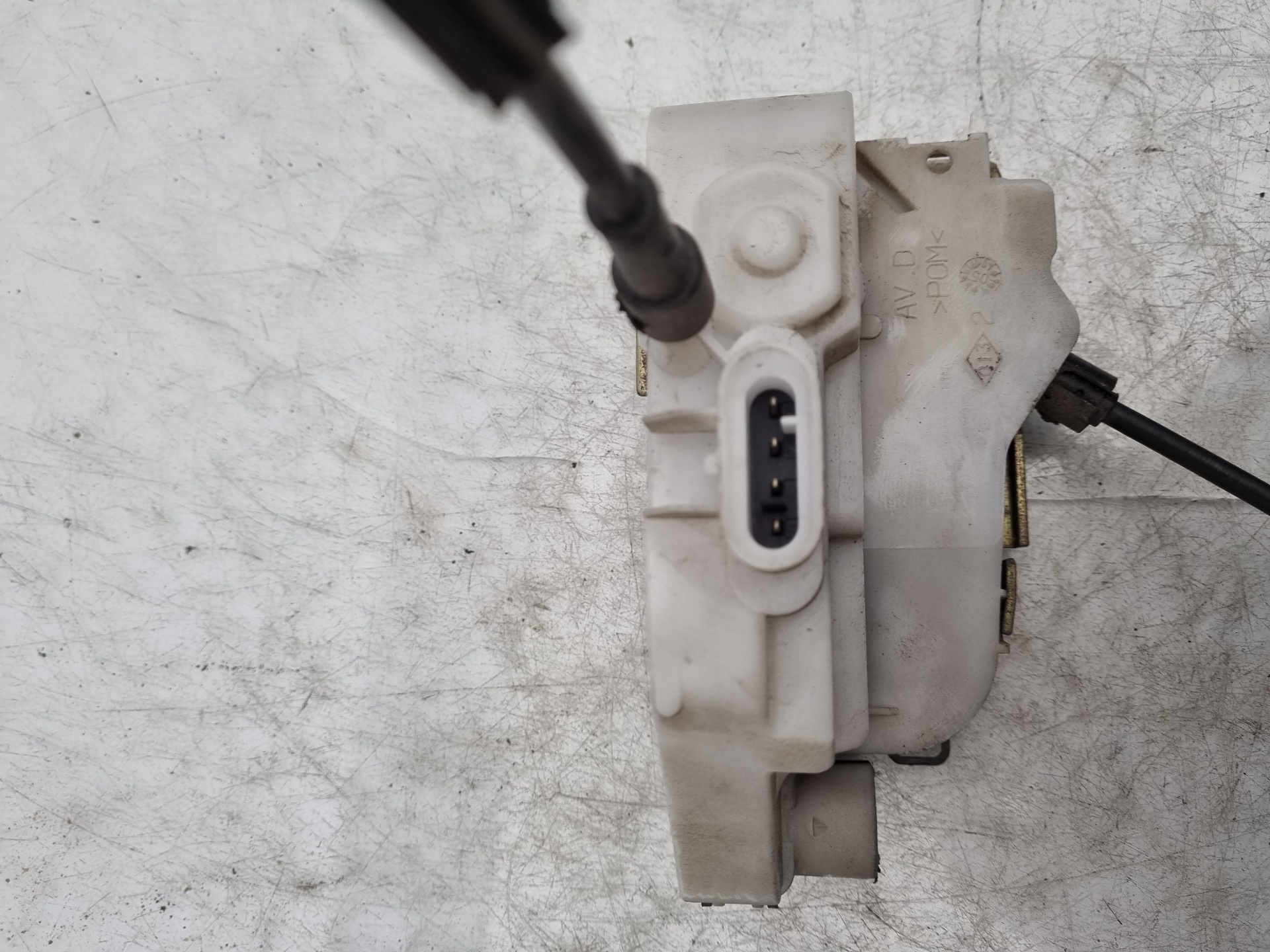 CERRADURA PUERTA DELANTERA DERECHA RENAULT LAGUNA F9Q C7