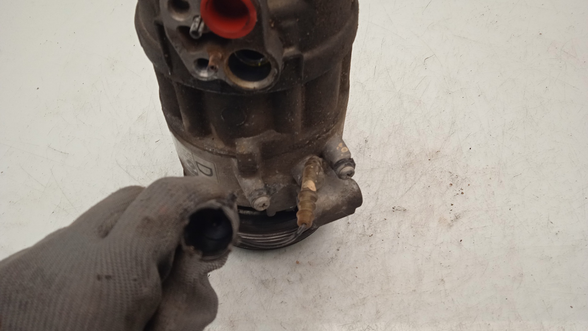 COMPRESOR AIRE ACONDICIONADO BMW 3 