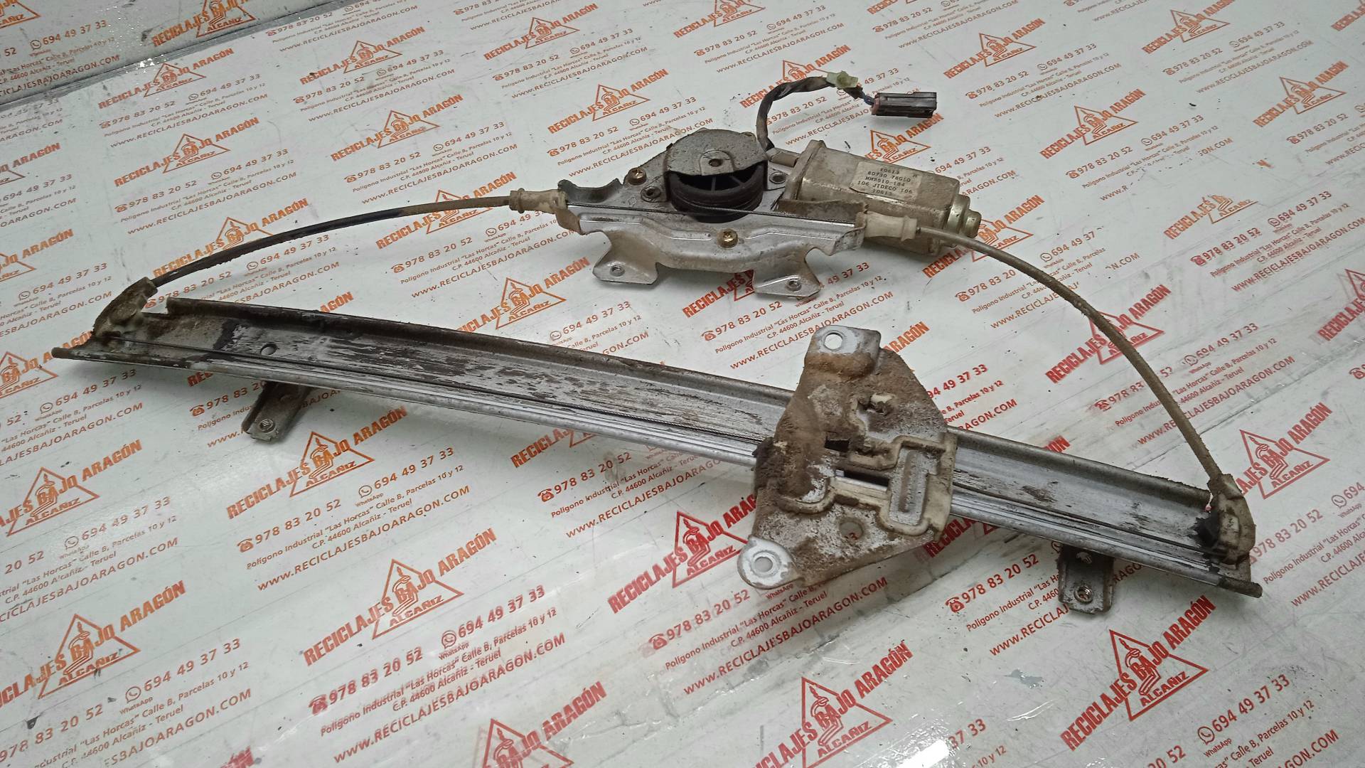 ELEVALUNAS DELANTERO DERECHO NISSAN TERRANO TD27