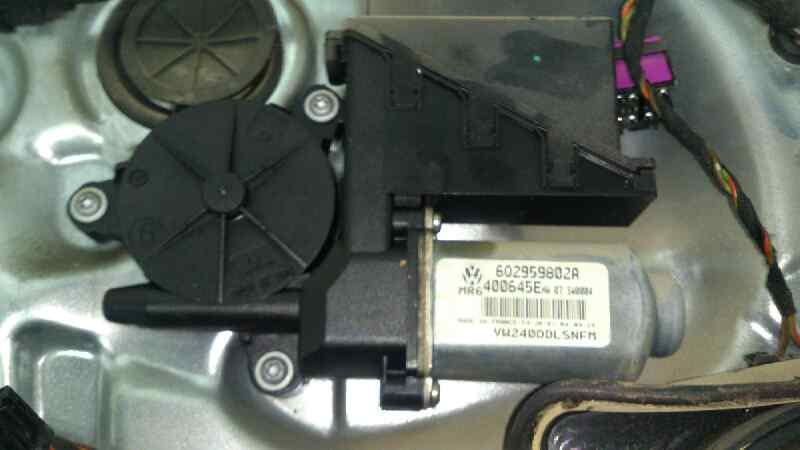 ELEVALUNAS DELANTERO IZQUIERDO VOLKSWAGEN POLO ASY