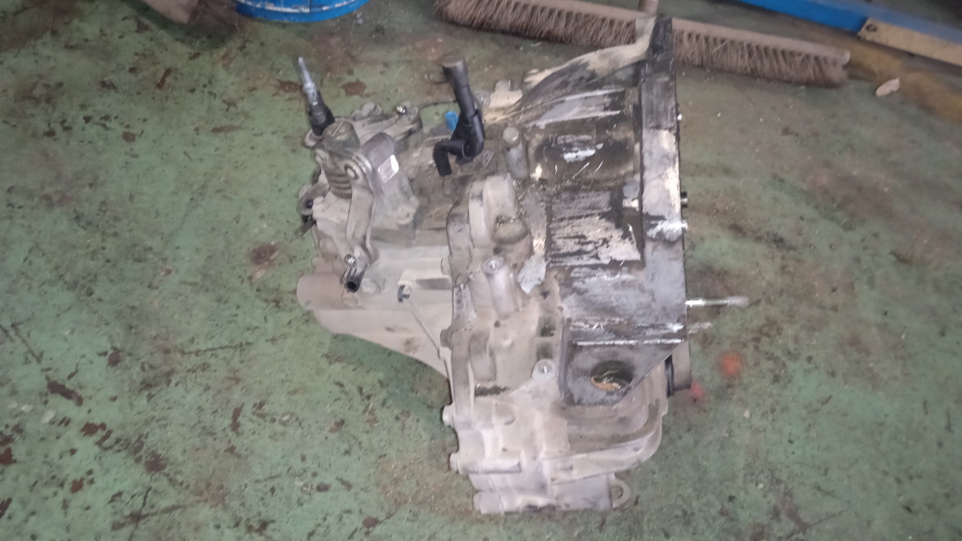 CAJA CAMBIOS RENAULT MEGANE F9Q B8