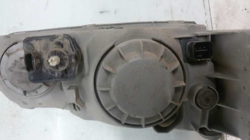 FARO IZQUIERDO HYUNDAI H-1 D4BH