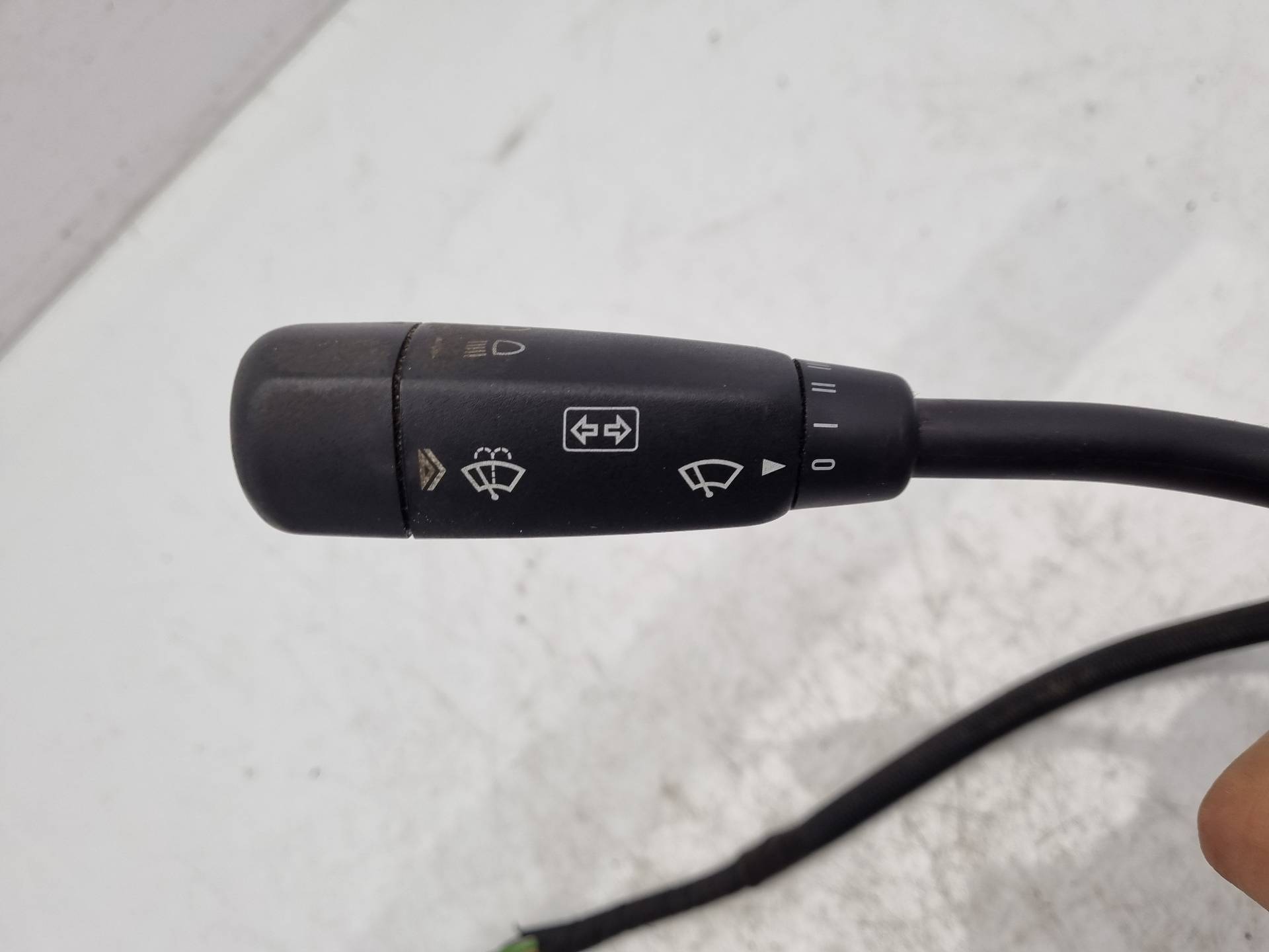 MANDO INTERMITENTES MERCEDES-BENZ CLASE E 606