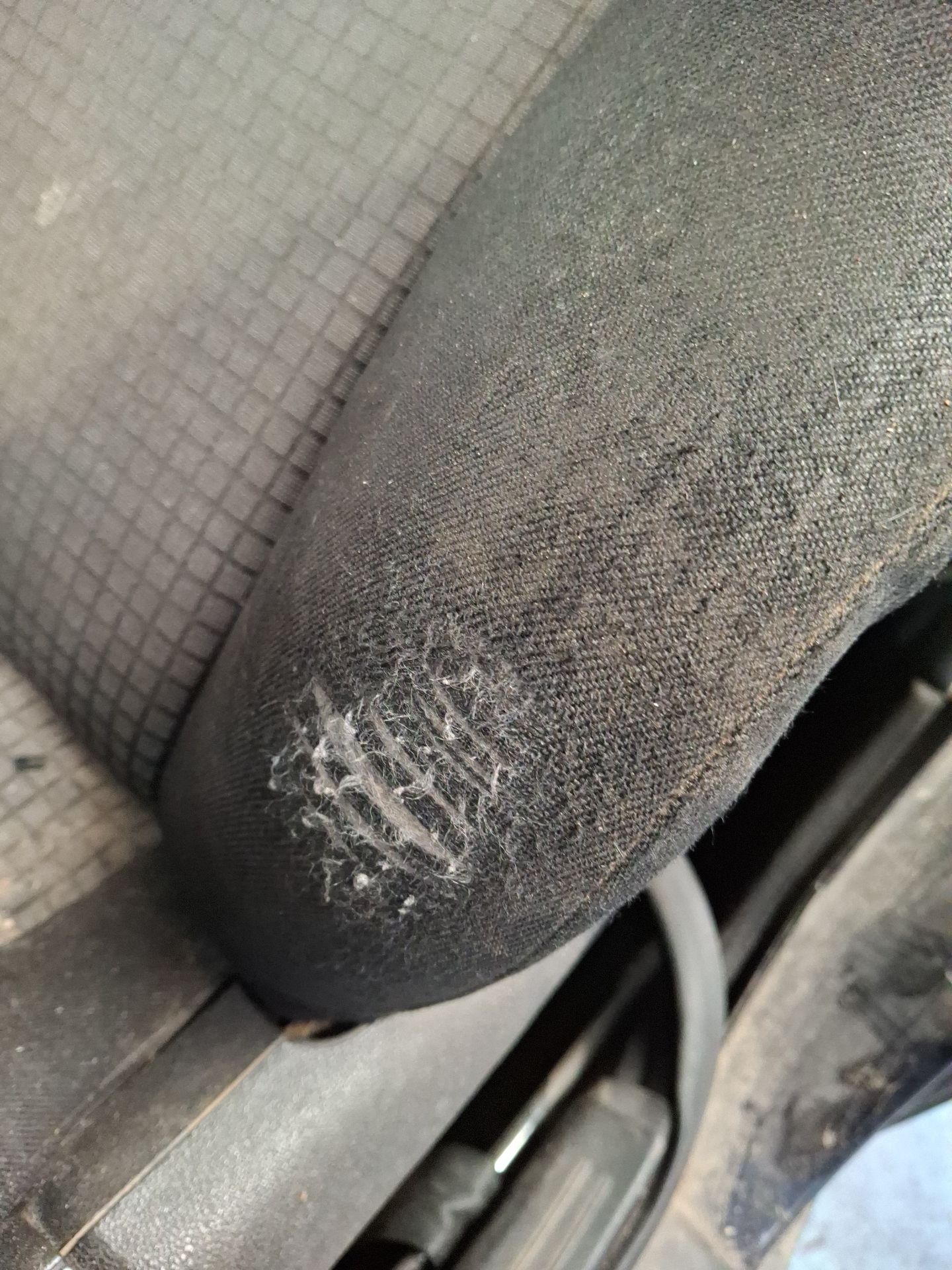 ASIENTO DELANTERO IZQUIERDO MERCEDES-BENZ CLASE C 