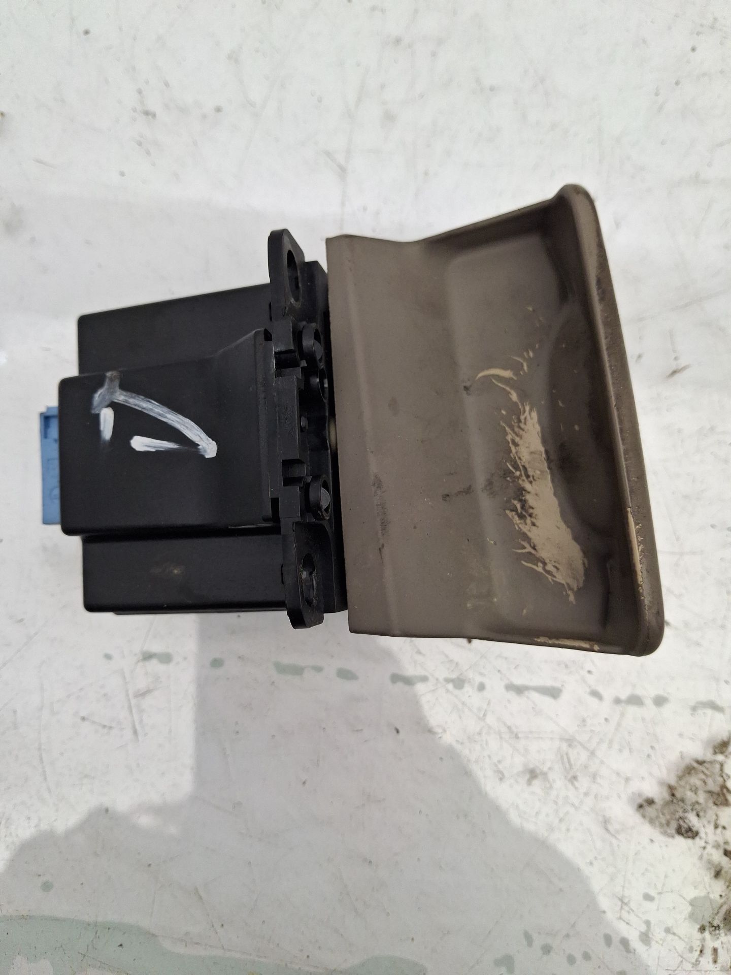 PALANCA FRENO DE MANO RENAULT SC?NIC 