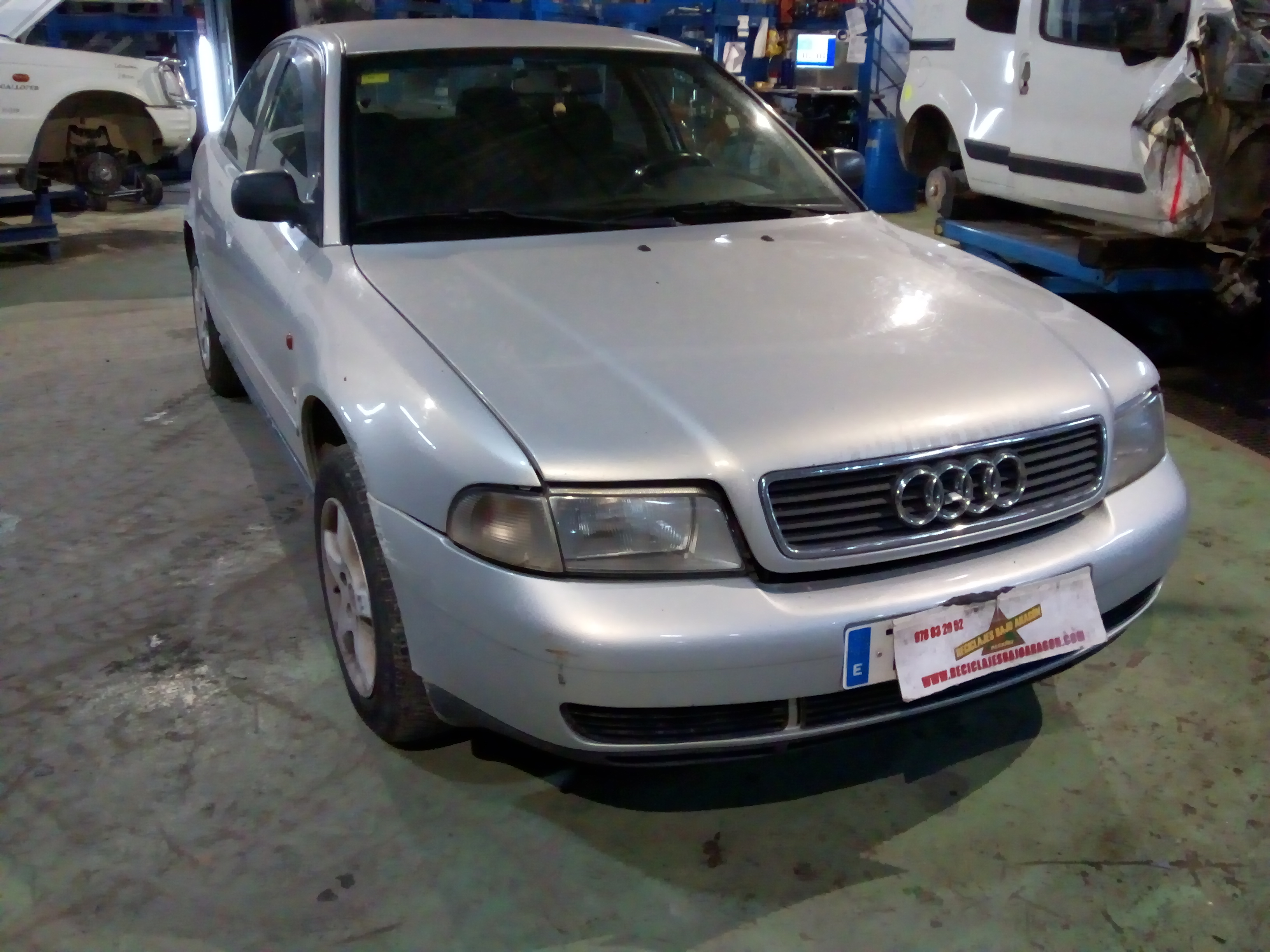 MOLDURAS TRASERAS AUDI A4 1Z