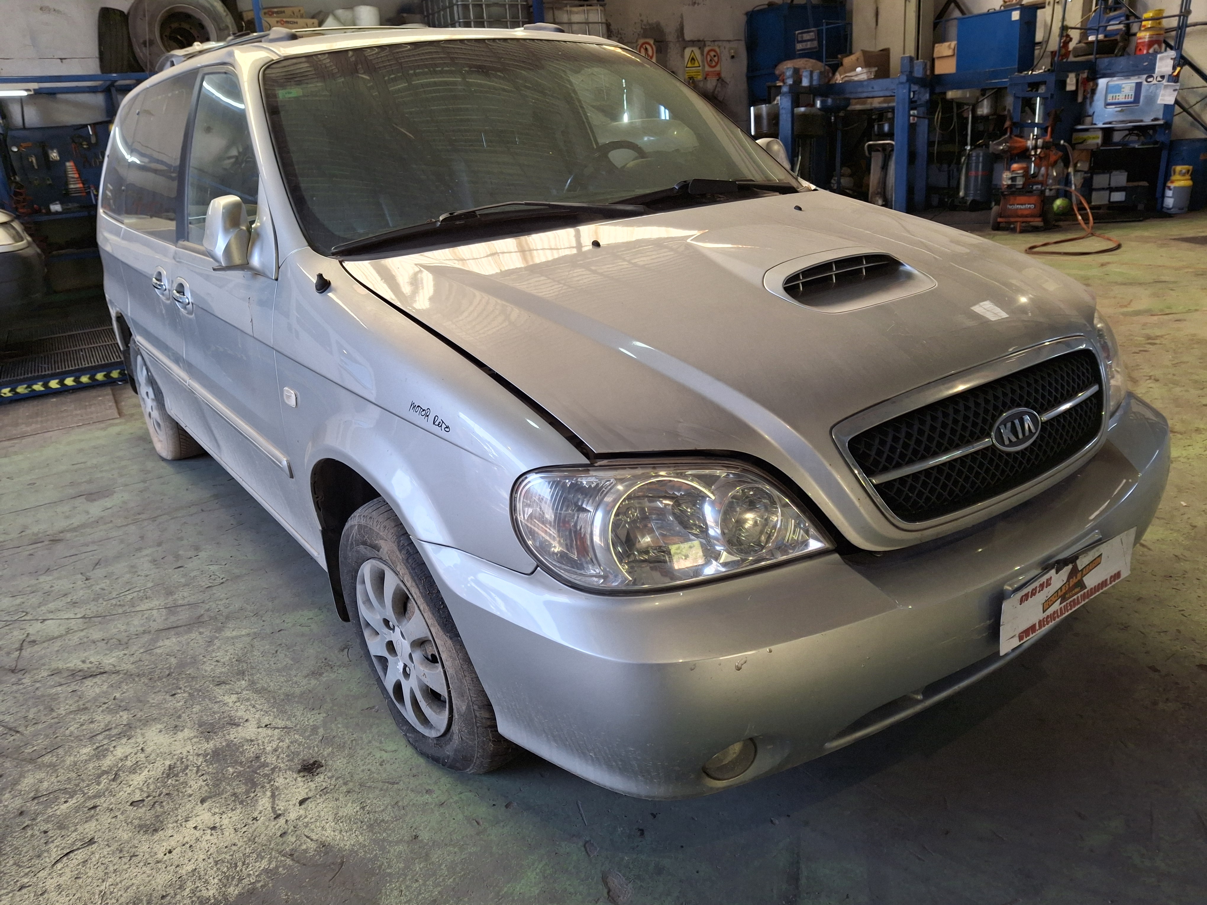 PARAGOLPES DELANTERO KIA CARNIVAL 