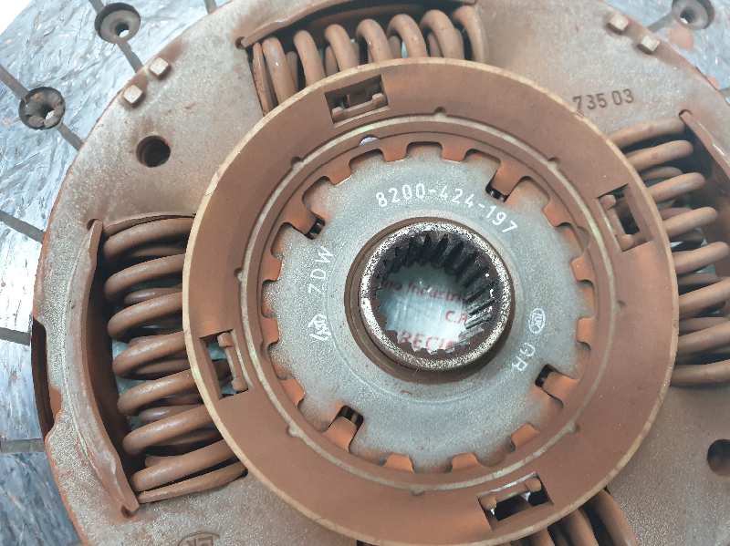 KIT EMBRAGUE NISSAN PRIMASTAR F9Q U7