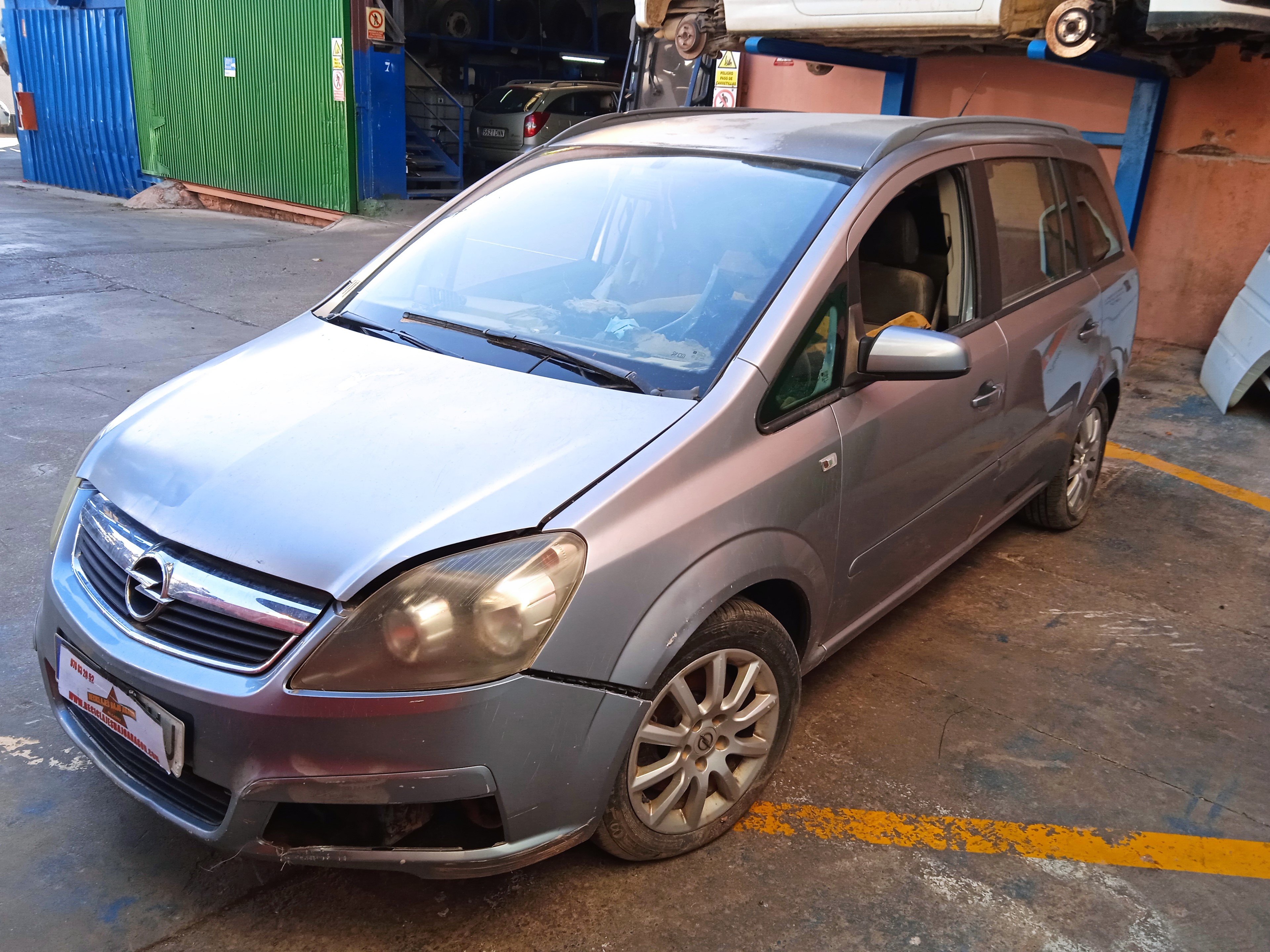RETROVISOR IZQUIERDO OPEL ZAFIRA Z18DT