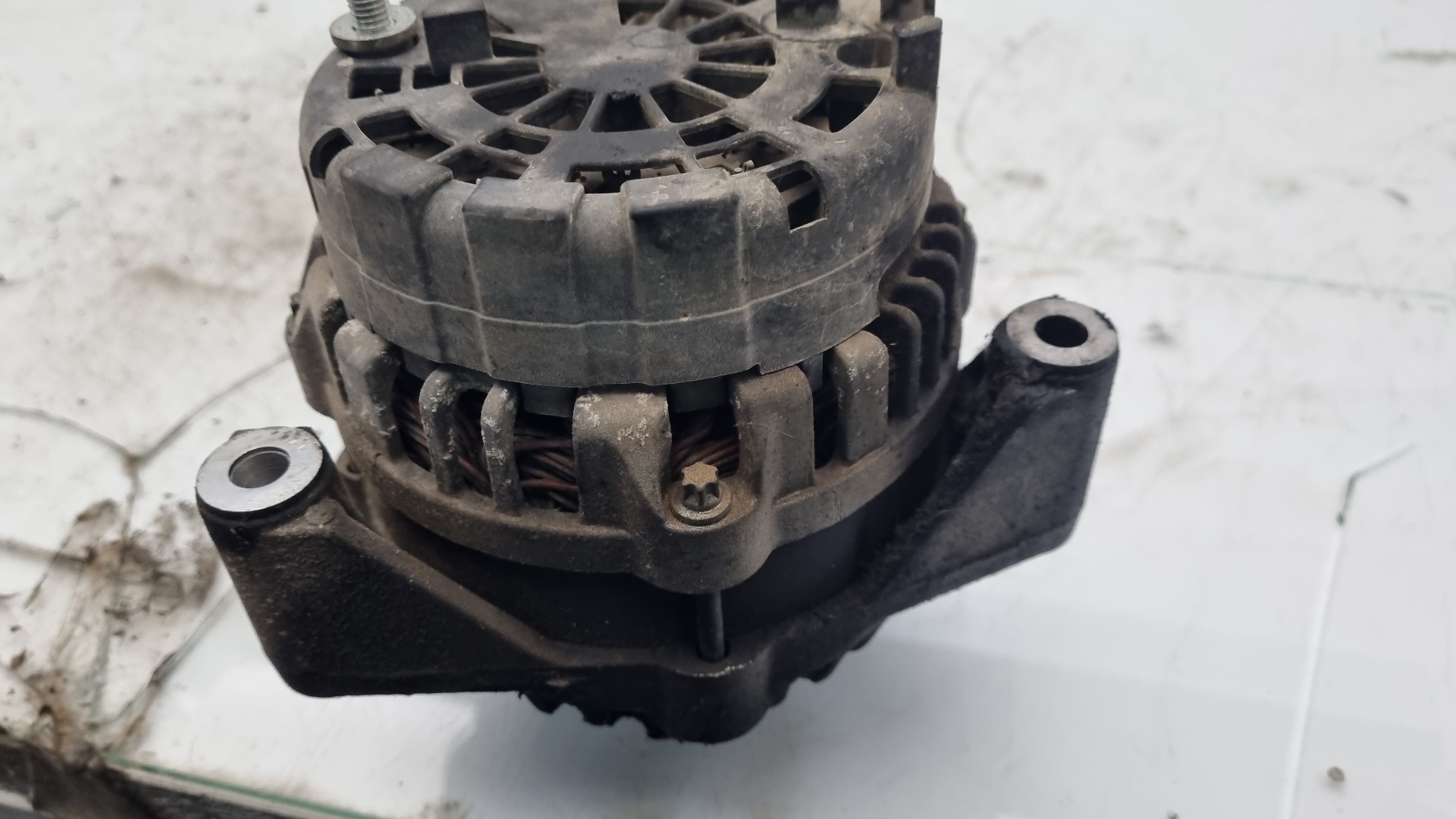 ALTERNADOR SSANGYONG RODIUS D27DT