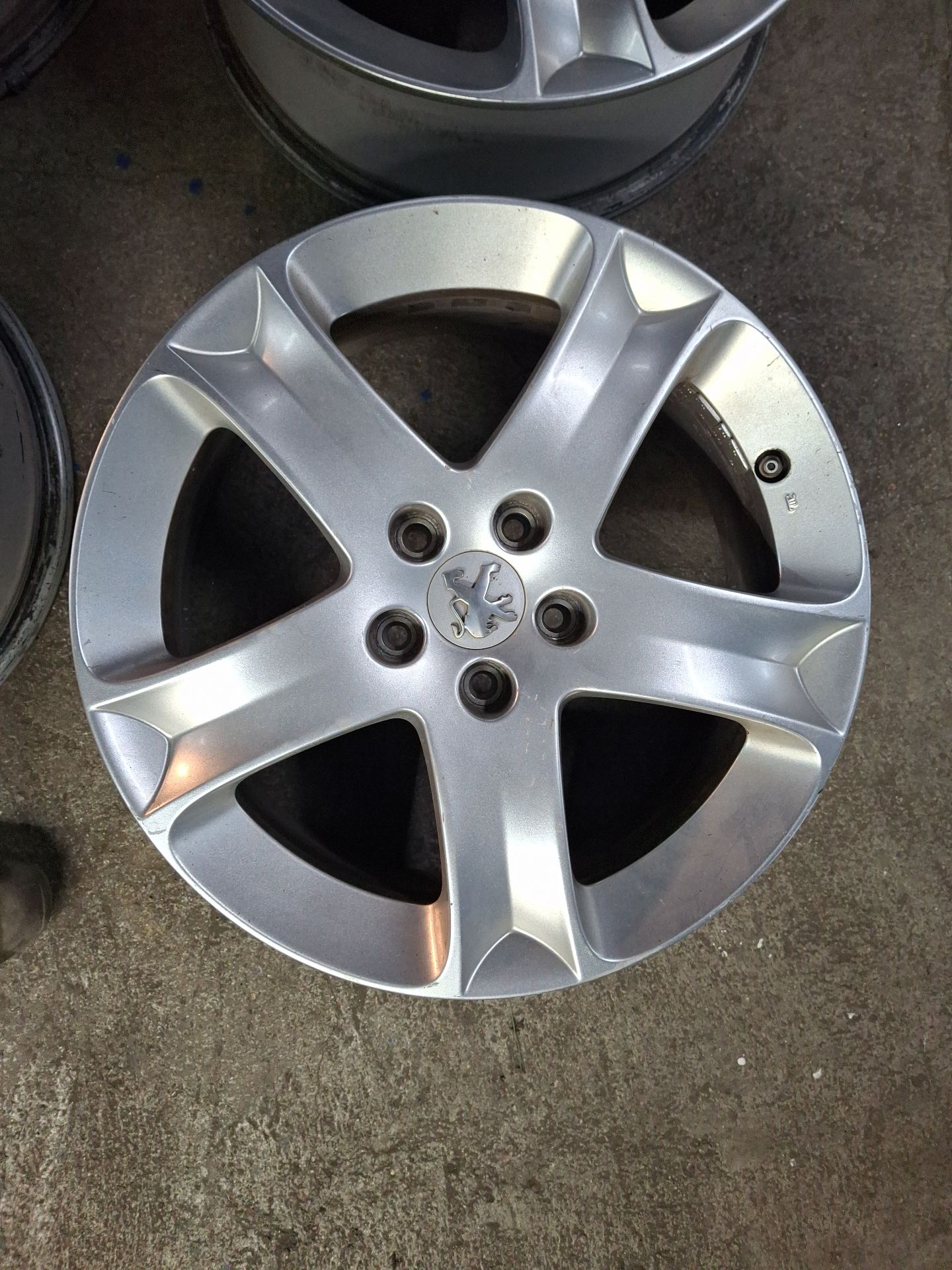  PEUGEOT 407 SW (6E_, 6D_) 2.0 HDi 135