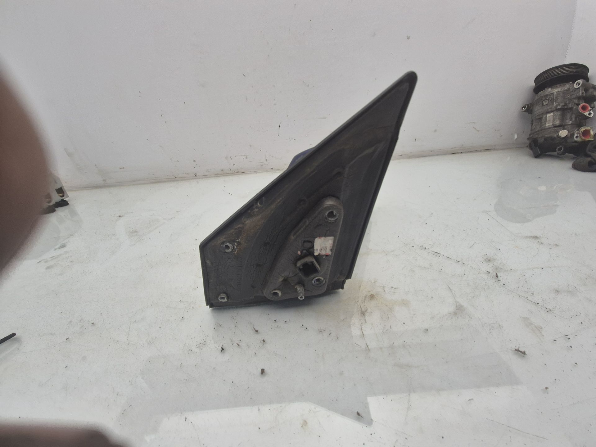 RETROVISOR DERECHO KIA CARENS 