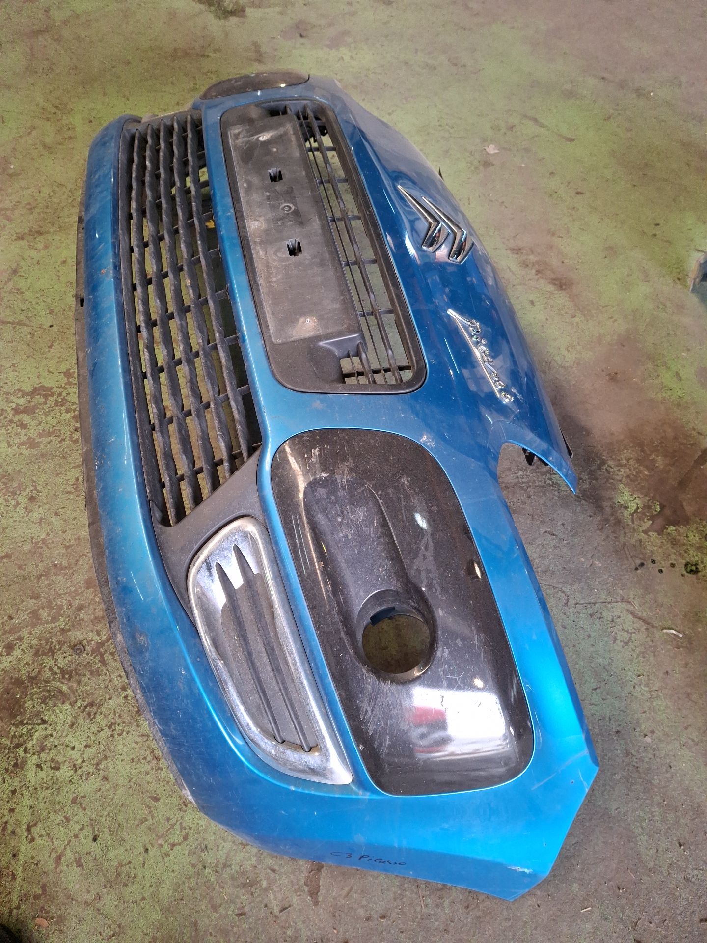 PARAGOLPES DELANTERO CITROEN C3 