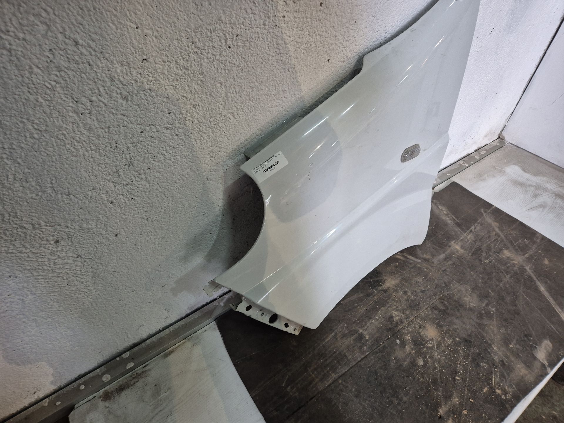 ALETA DELANTERA IZQUIERDA RENAULT TRAFIC 