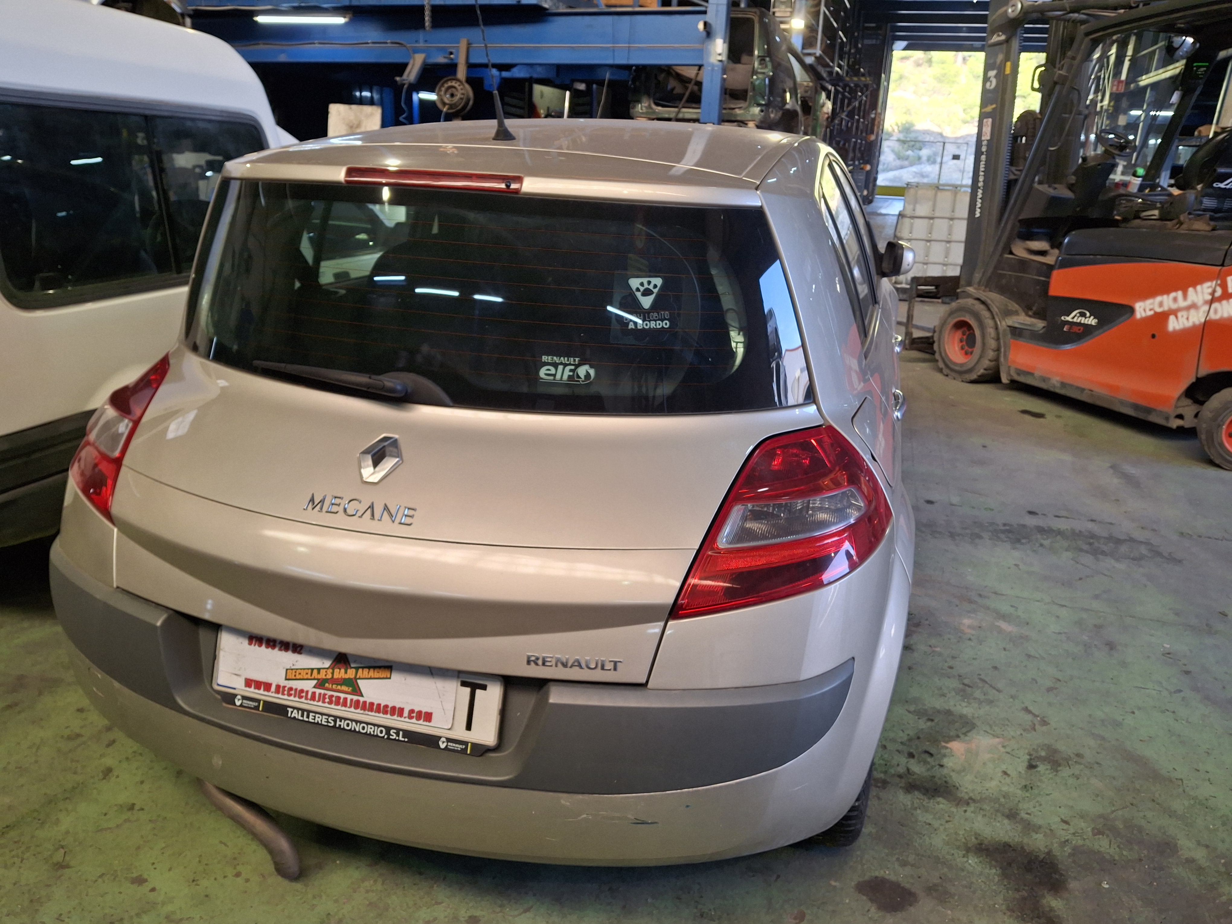 PILOTO TRASERO IZQUIERDO RENAULT MEGANE 