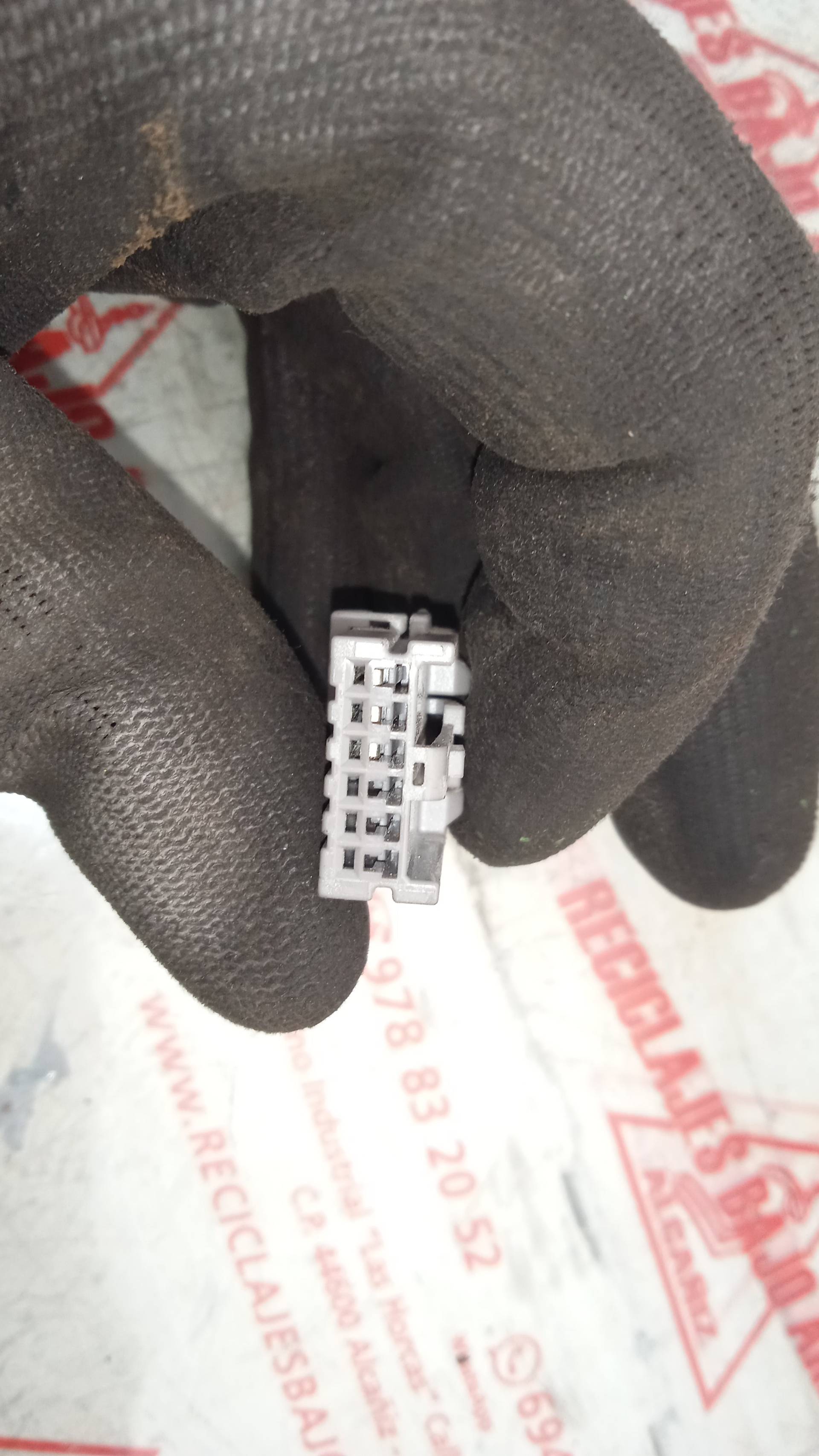 RETROVISOR IZQUIERDO NISSAN ALMERA YD22