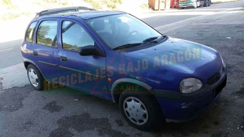 PILOTO TRASERO DERECHO OPEL CORSA X 17 D (4EE1)