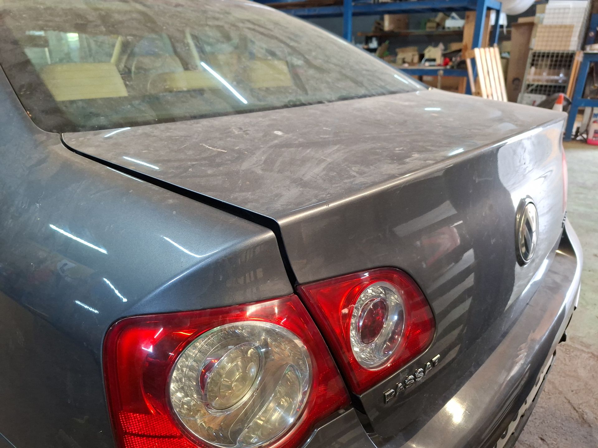 PORTON TRASERO VOLKSWAGEN PASSAT 