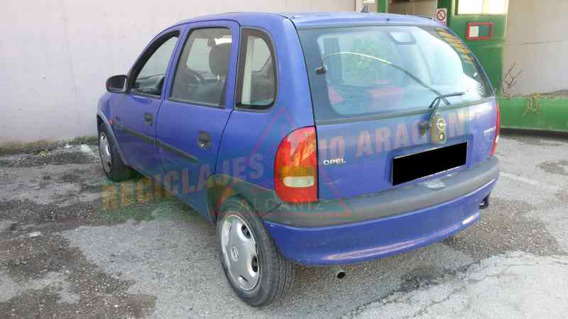 PILOTO TRASERO DERECHO OPEL CORSA X 17 D (4EE1)