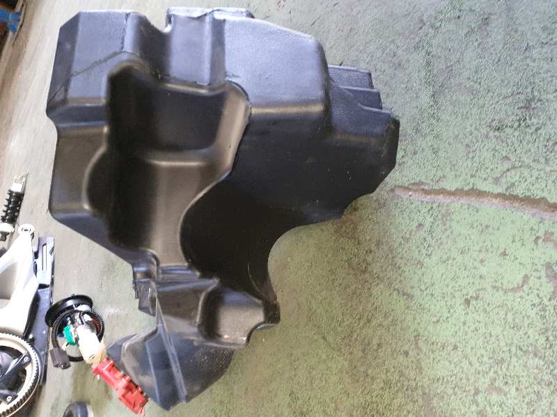 DEPOSITO COMBUSTIBLE BMW F 80 2E A