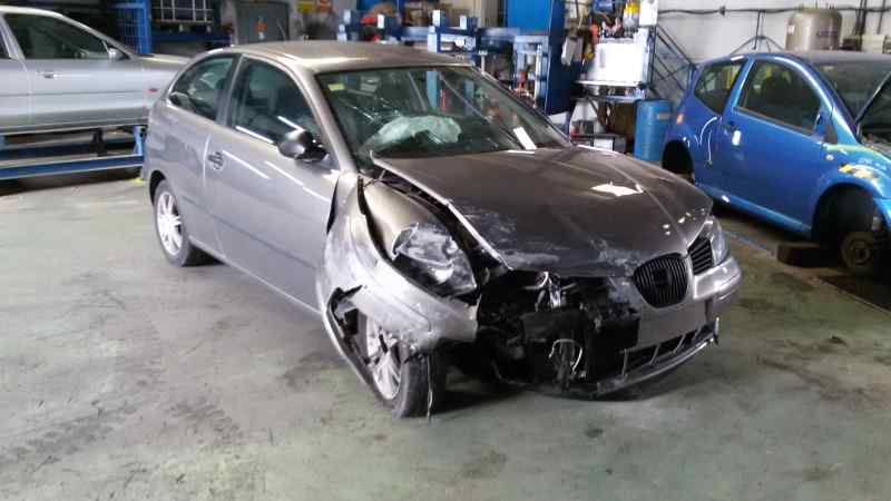 MANDO ELEVALUNAS DELANTERO IZQUIERDO SEAT IBIZA ATD