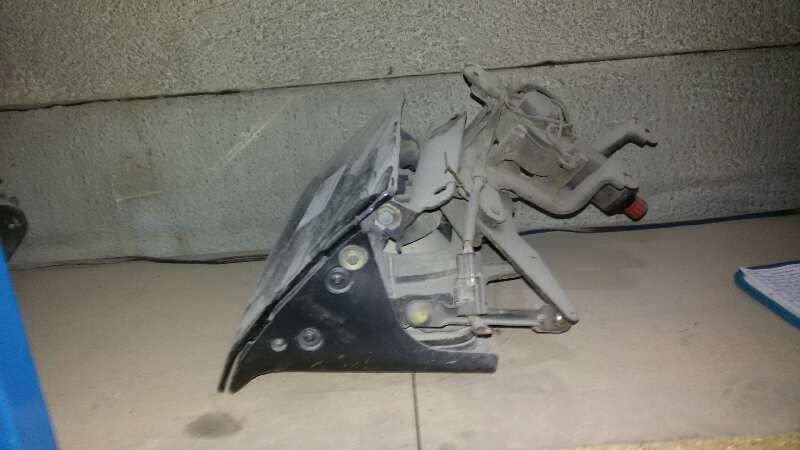 FARO DERECHO MAZDA 323 -- ESCOJA --